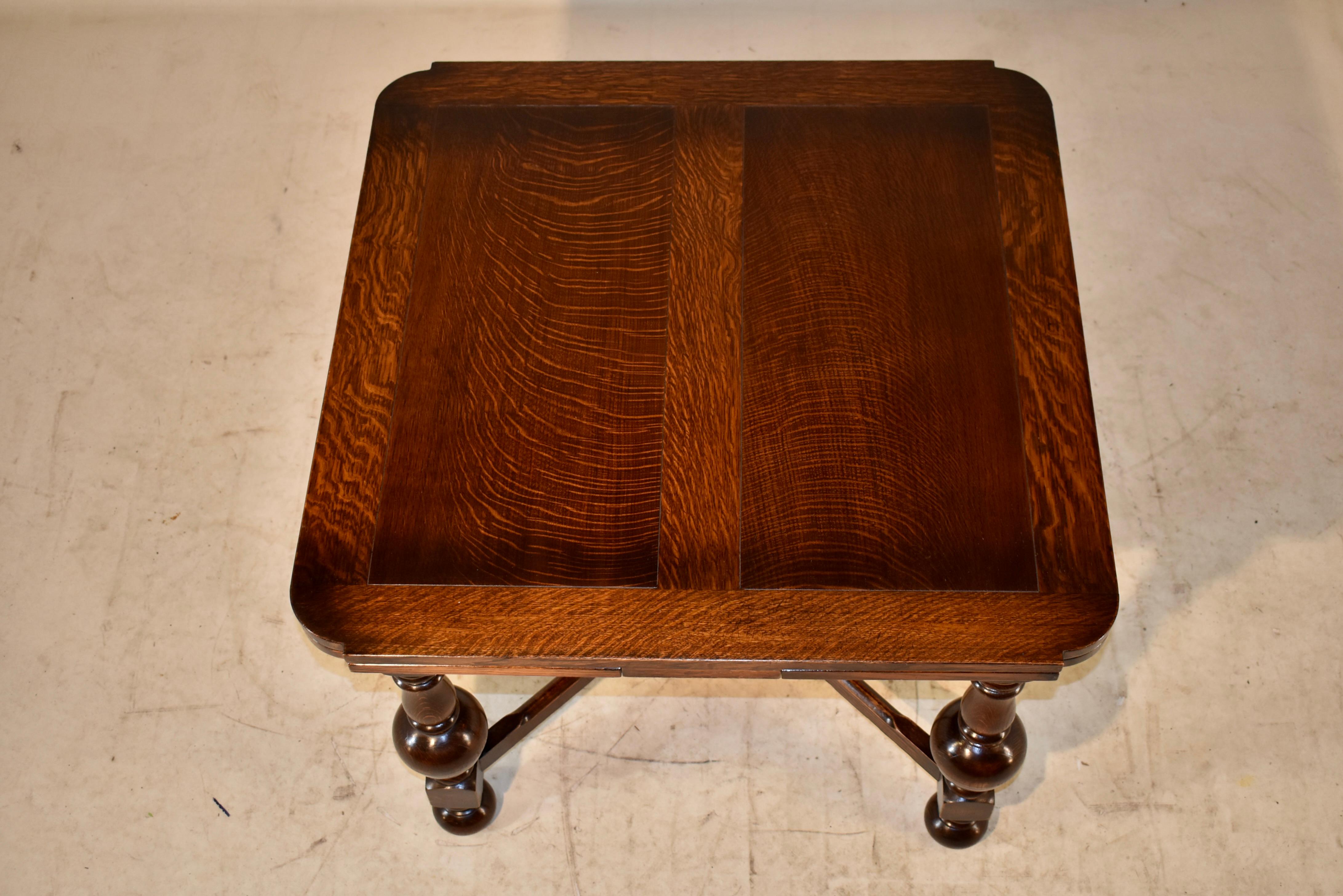 Edwardian Table with Draw-Leaves, circa 1900 1