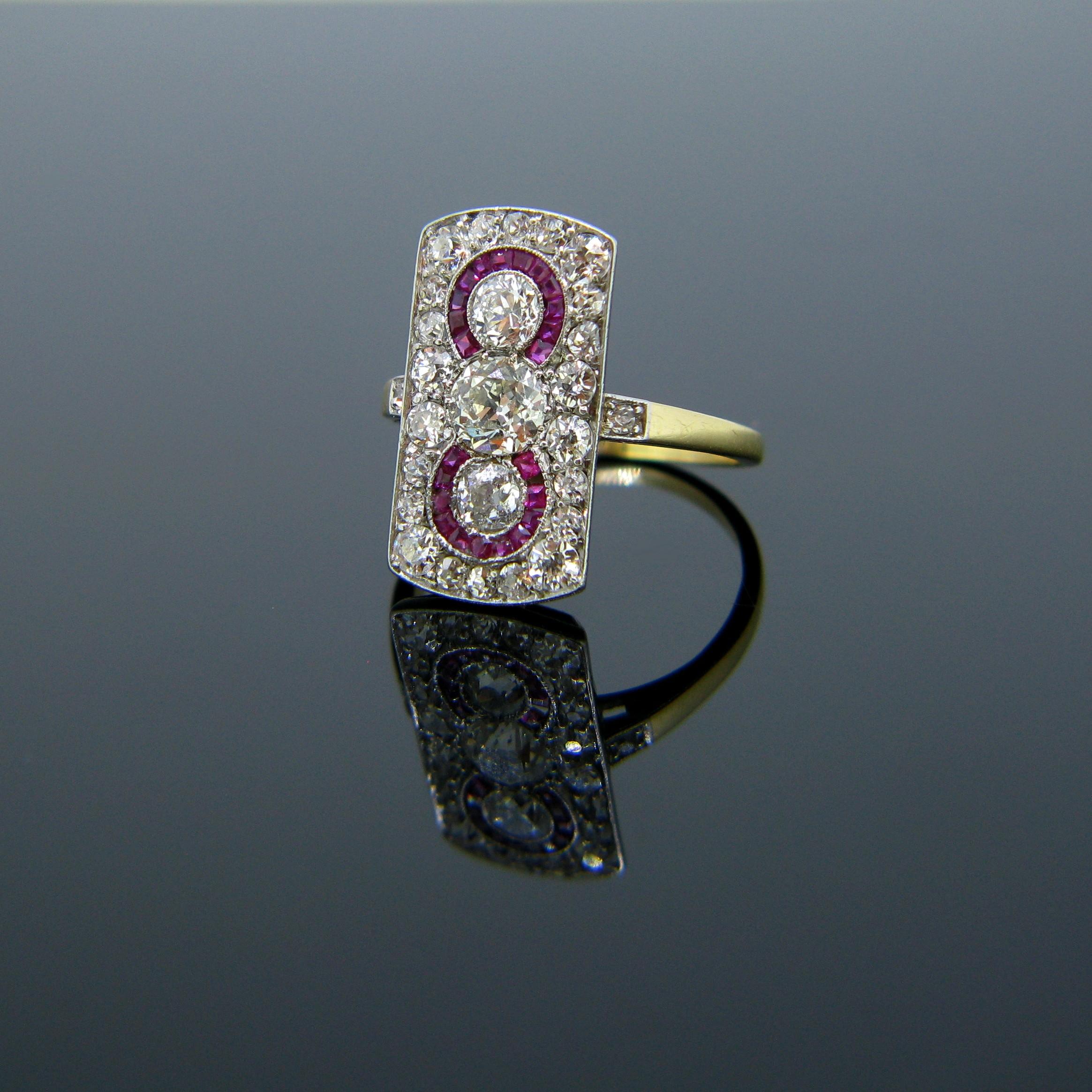 Edwardian Three-Stone Diamonds Rubies Yellow Gold Platinum Target Ring 1