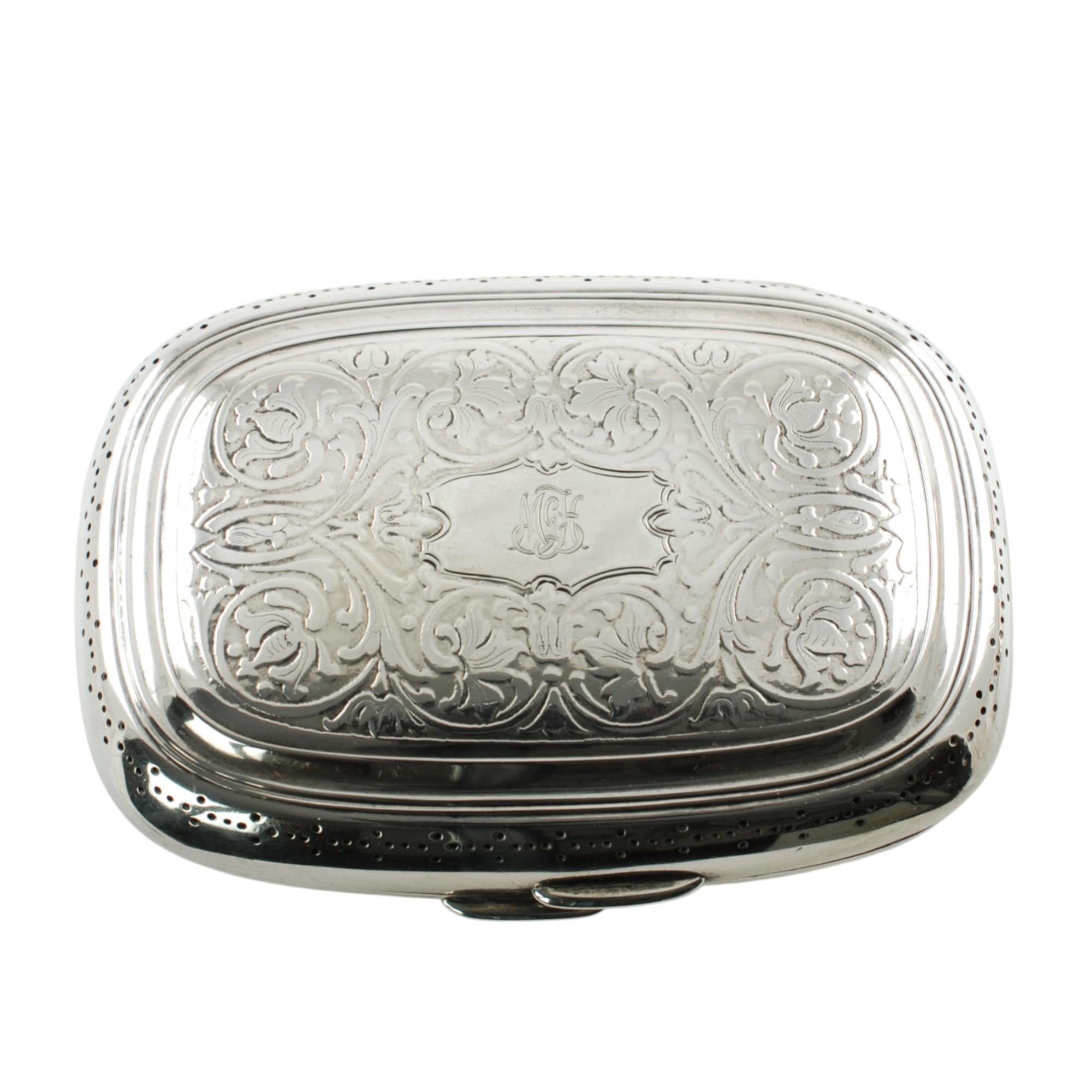 Tiffany & Co. eduardiana Set de tocador de plata de ley de 13 piezas en venta 1