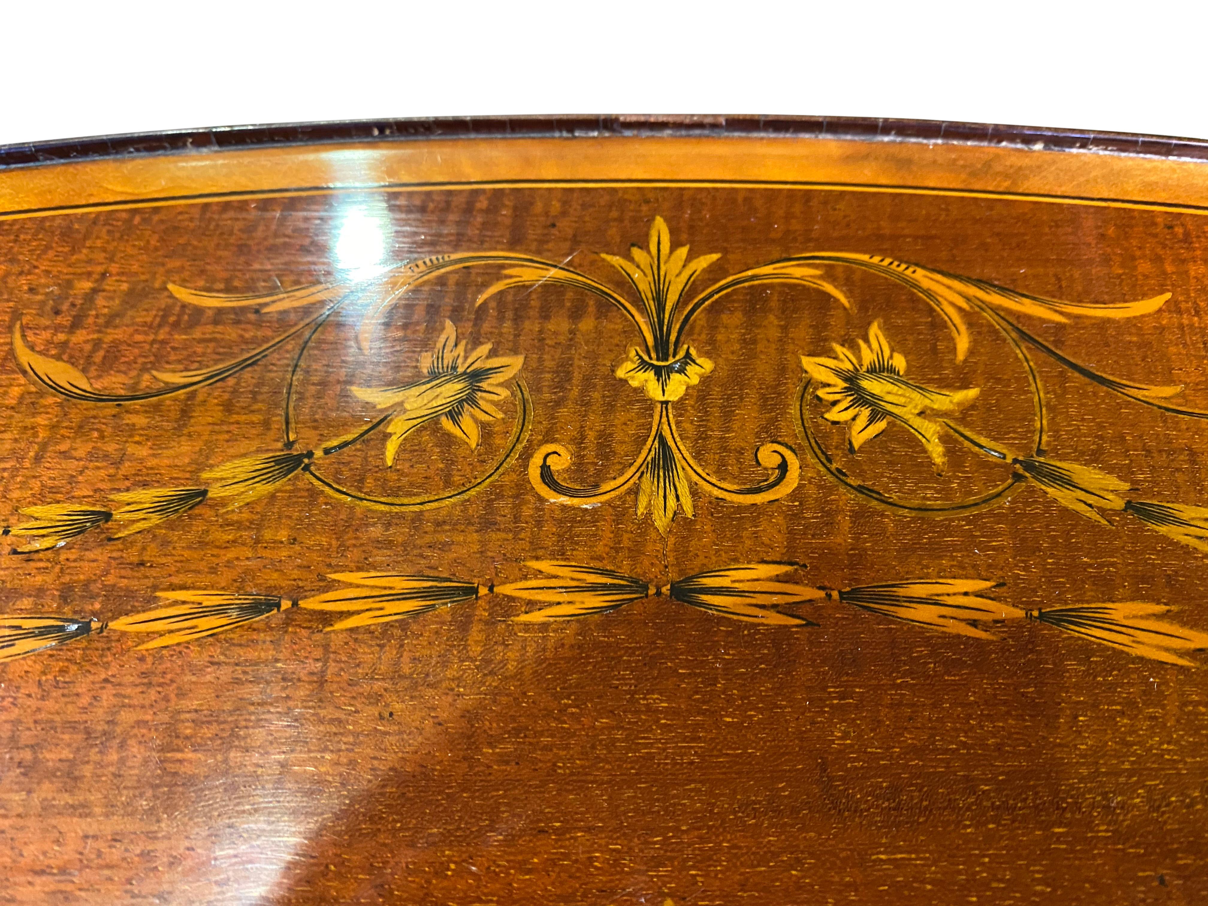 Edwardian Tray Top Étag�ère, 19th Century For Sale 3