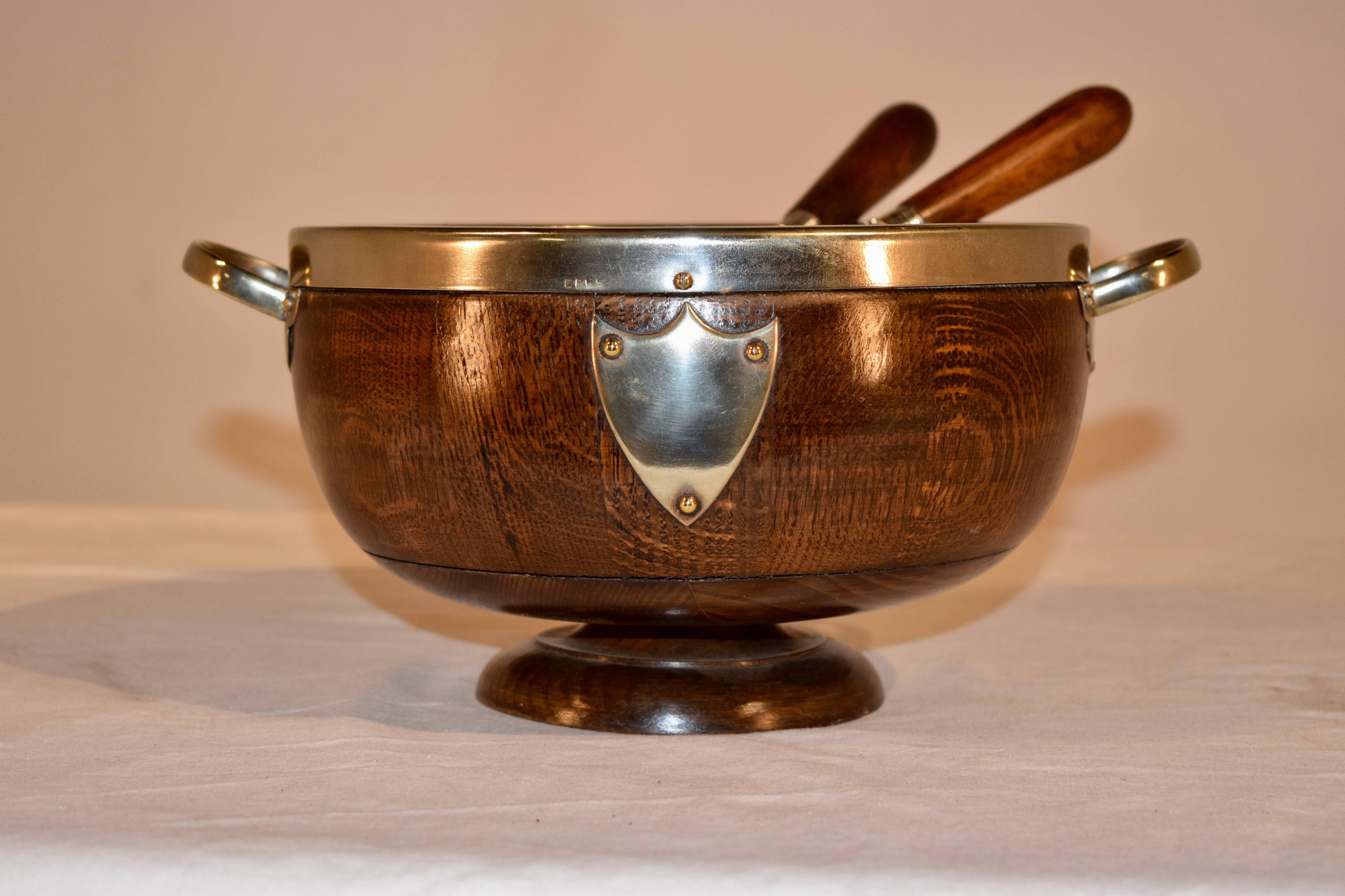 Edwardian Treen Salad Bowl with Liner and Servers 3