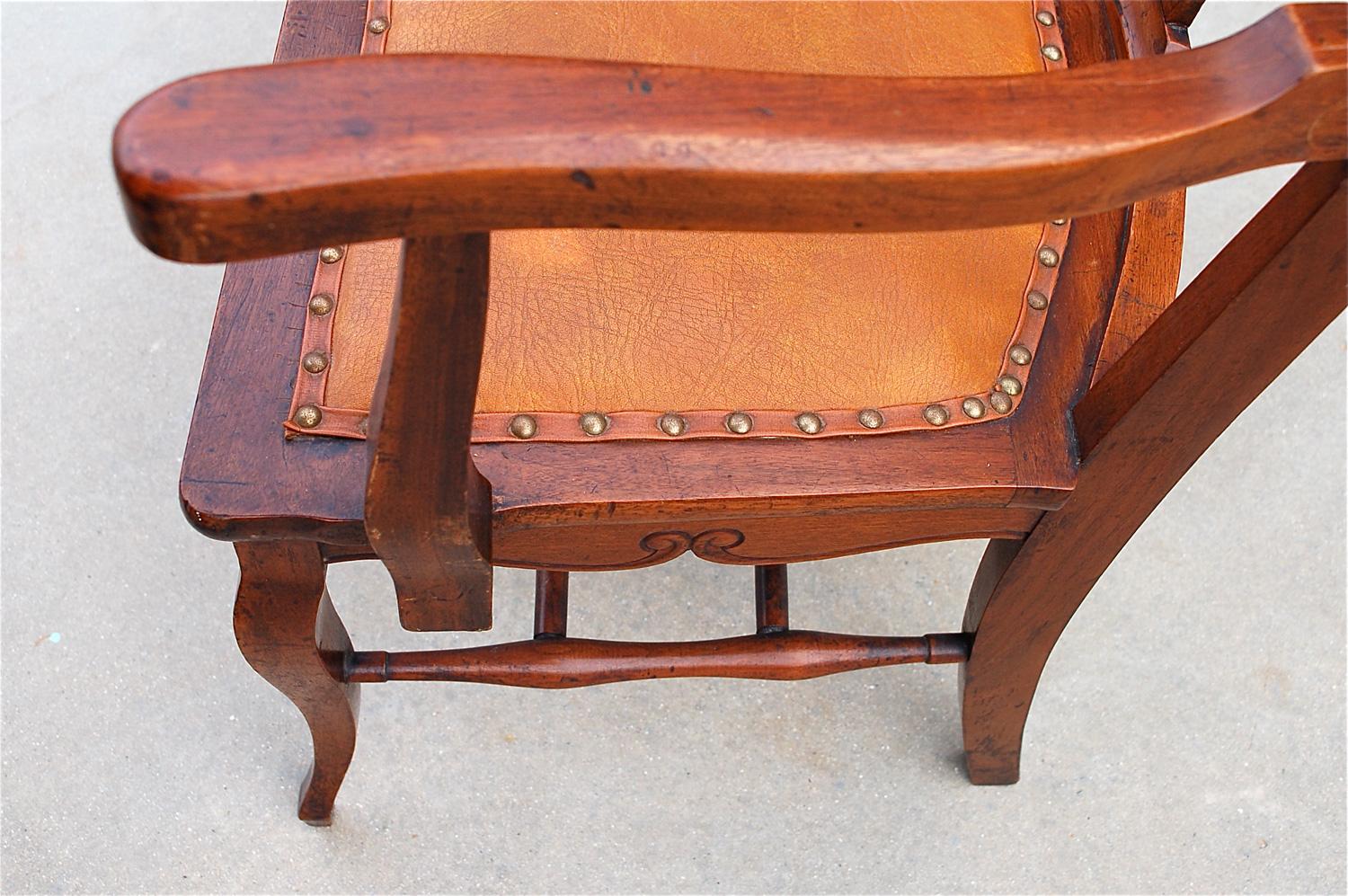 20th Century Edwardian Two-Seat Bench with Fan Shaped Backrest For Sale