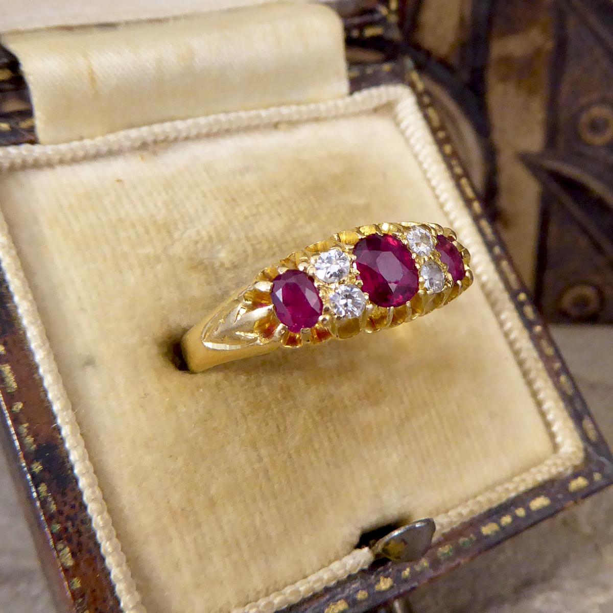 Edwardian Vibrant Colored Ruby and Diamond Ring in 18 Carat Yellow Gold 4