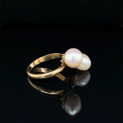 Edwardian Vintage 2 Pearl and Diamond 'Toi et Moi' Platinum on Gold Bypass Ring