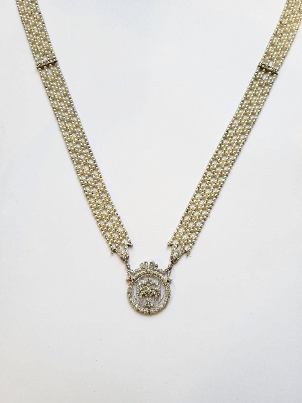 Edwardian Vintage Necklace Platinum Diamonds Seed Pearls ca. 1910 For Sale 2