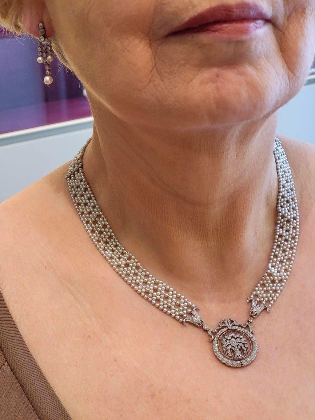 Edwardian Vintage Necklace Platinum Diamonds Seed Pearls ca. 1910 For Sale 3