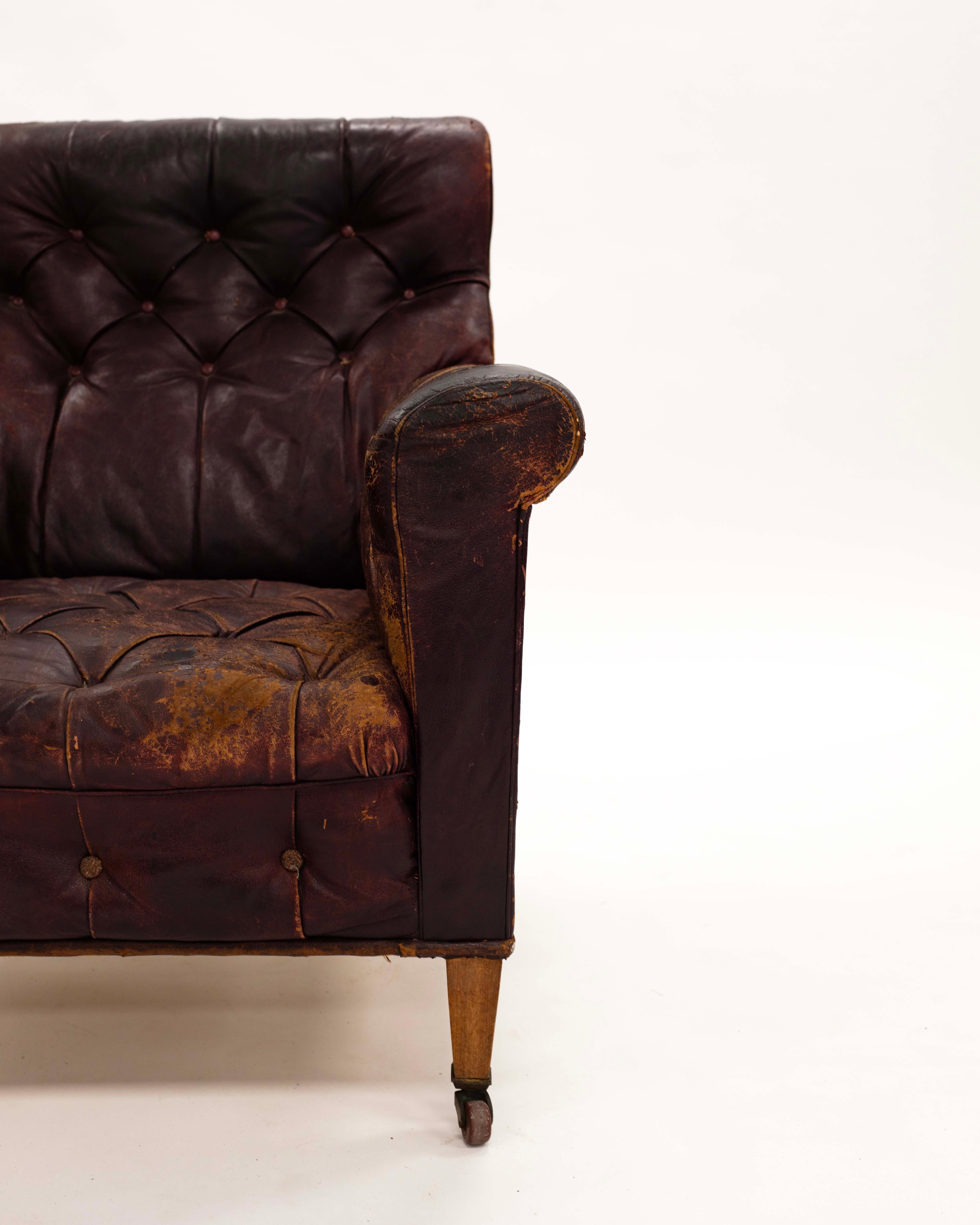 Edwardian Vintage Tufted Leather Library Chair 1