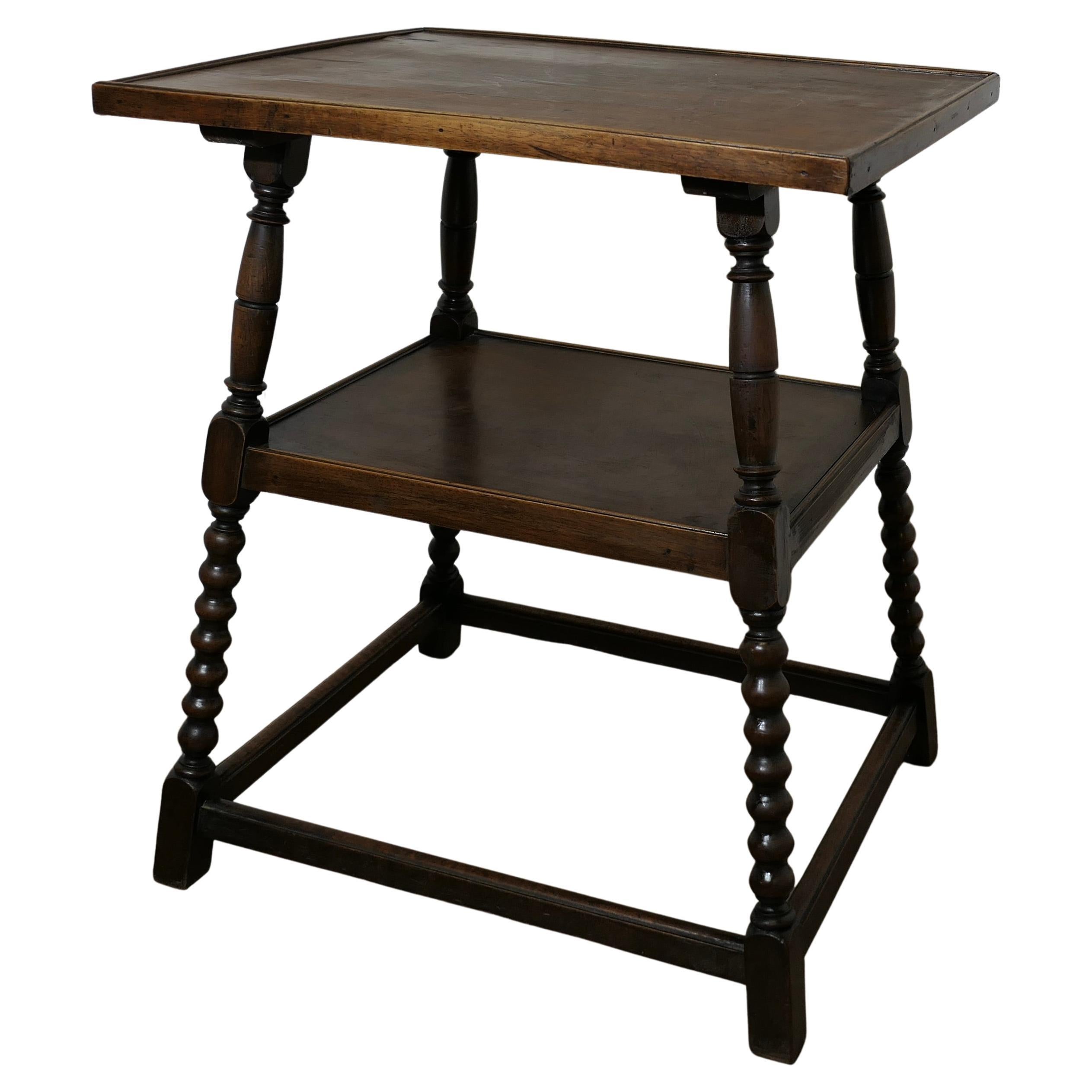 Edwardian Walnut 2 Tier Occasional Table  This useful little table has two tiers For Sale
