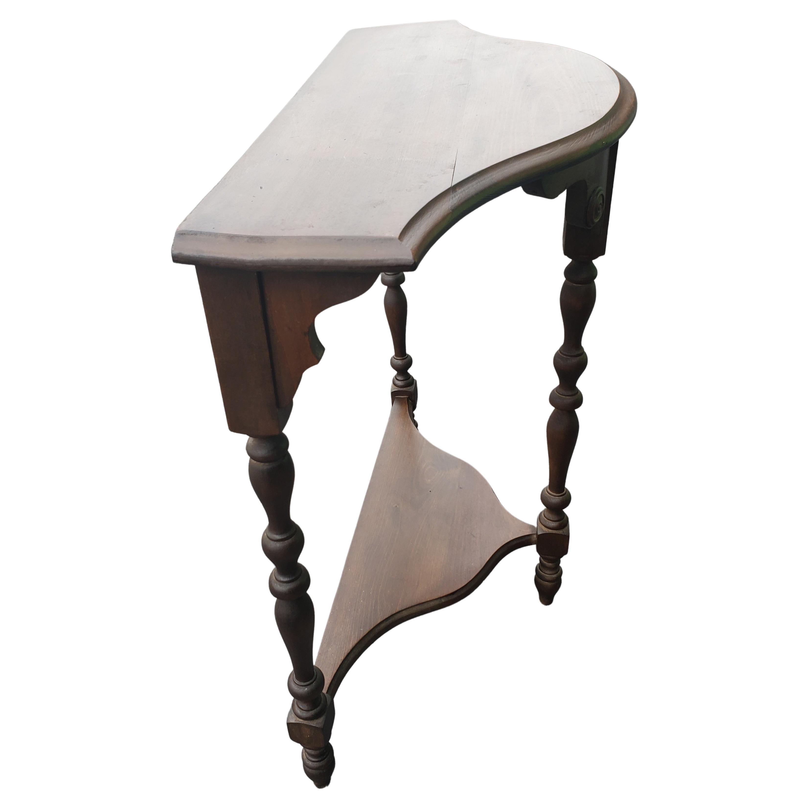 American Edwardian Walnut Console Table with Turned Legs, Circa 1920s