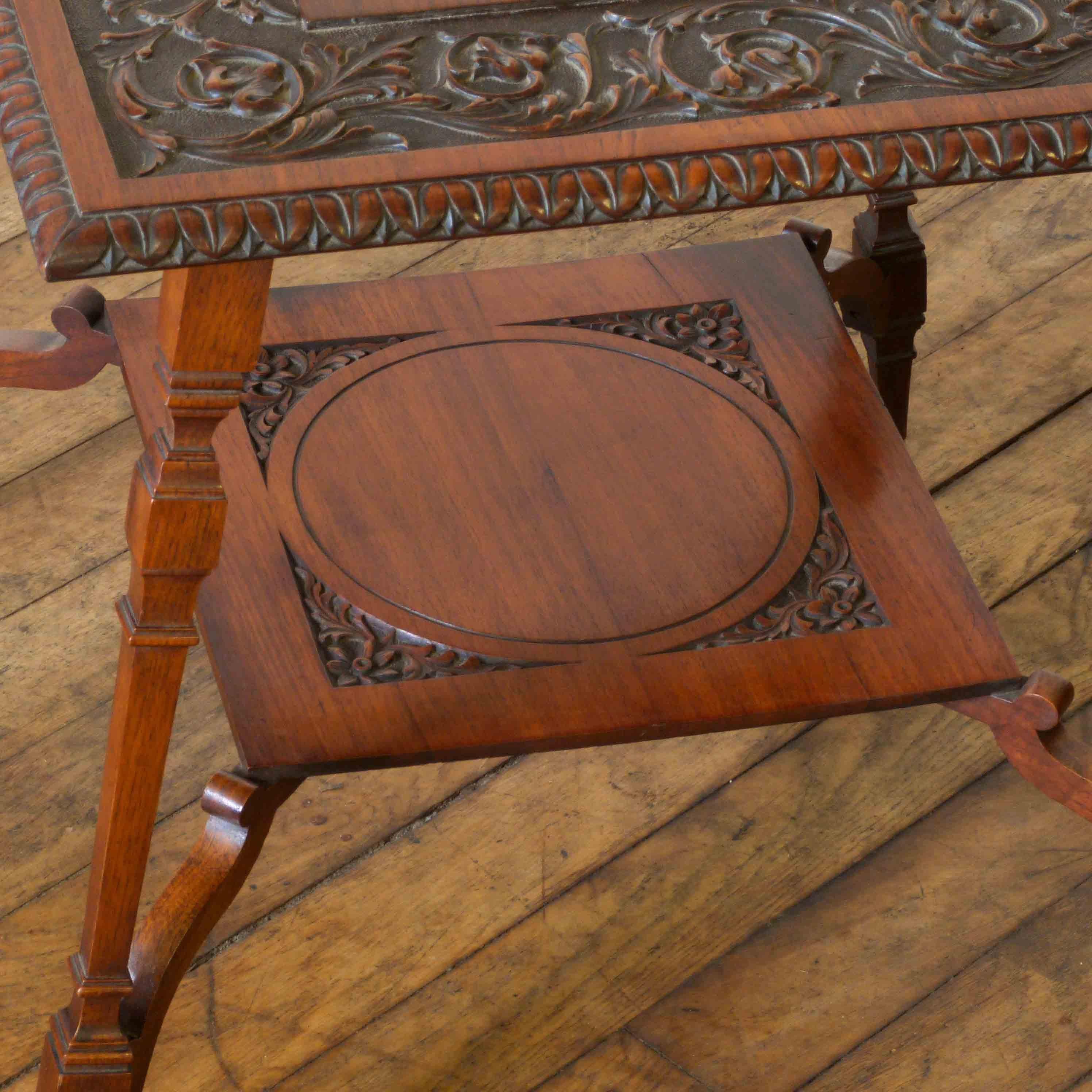 Early 20th Century Edwardian Walnut Table For Sale