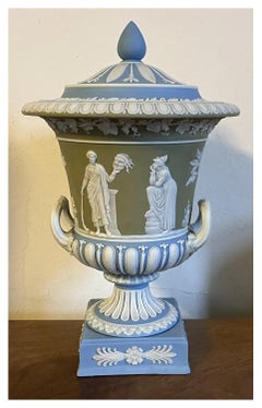Edwardian Wedgwood Tricolor Jasperware Campagna Urn