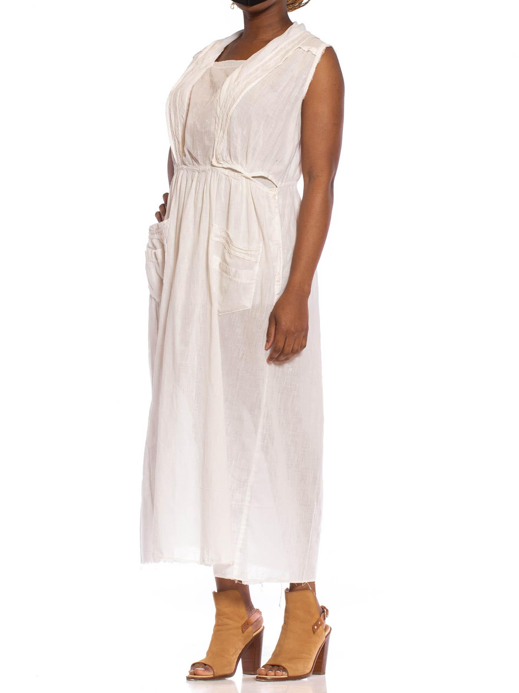 Vestido Eduardiano Blanco Antiguo de Algodón Ecológico sin Mangas en venta 2