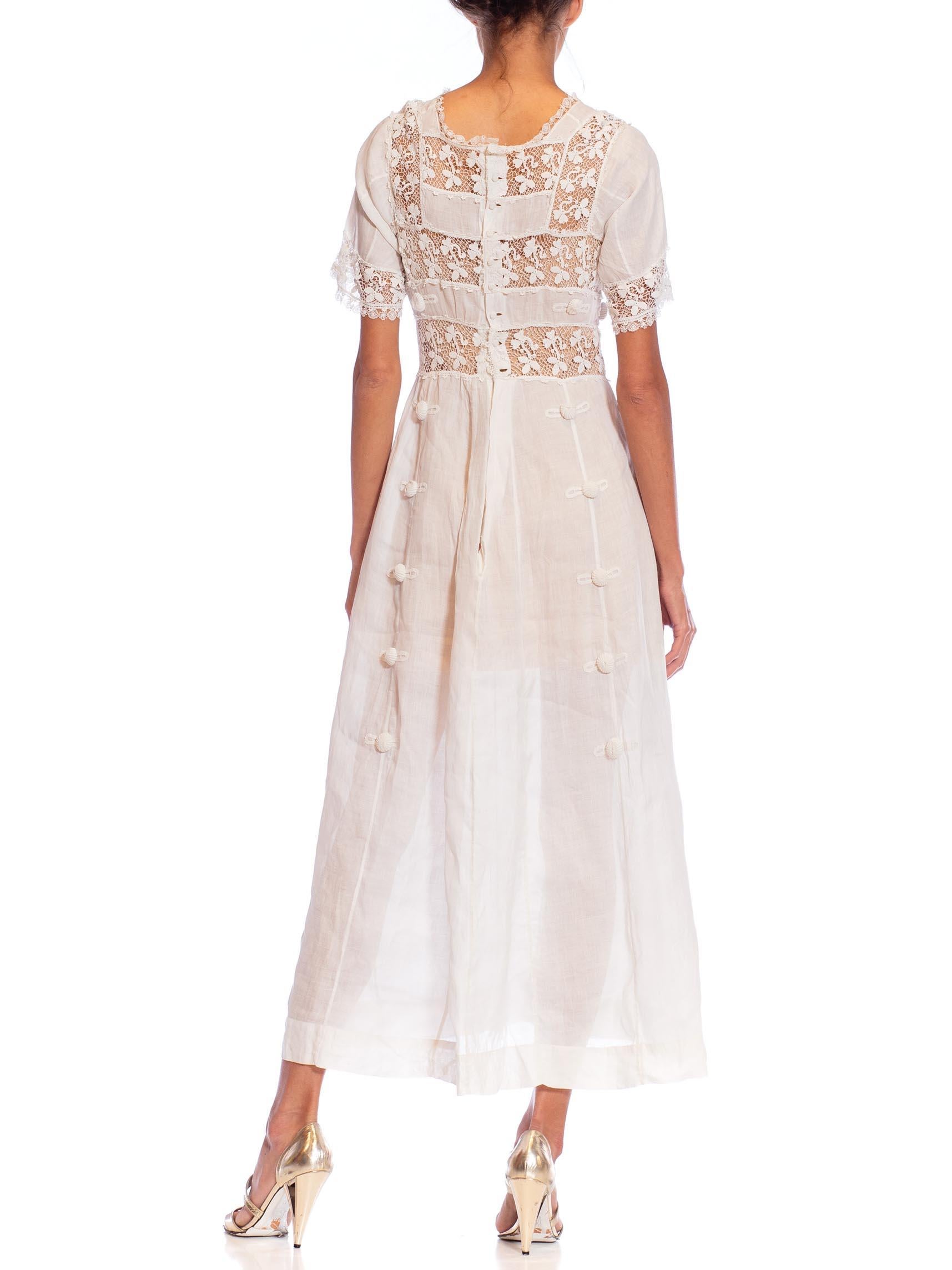 Edwardian White Linen & Lace Tea Dress With Sleeves For Sale 3