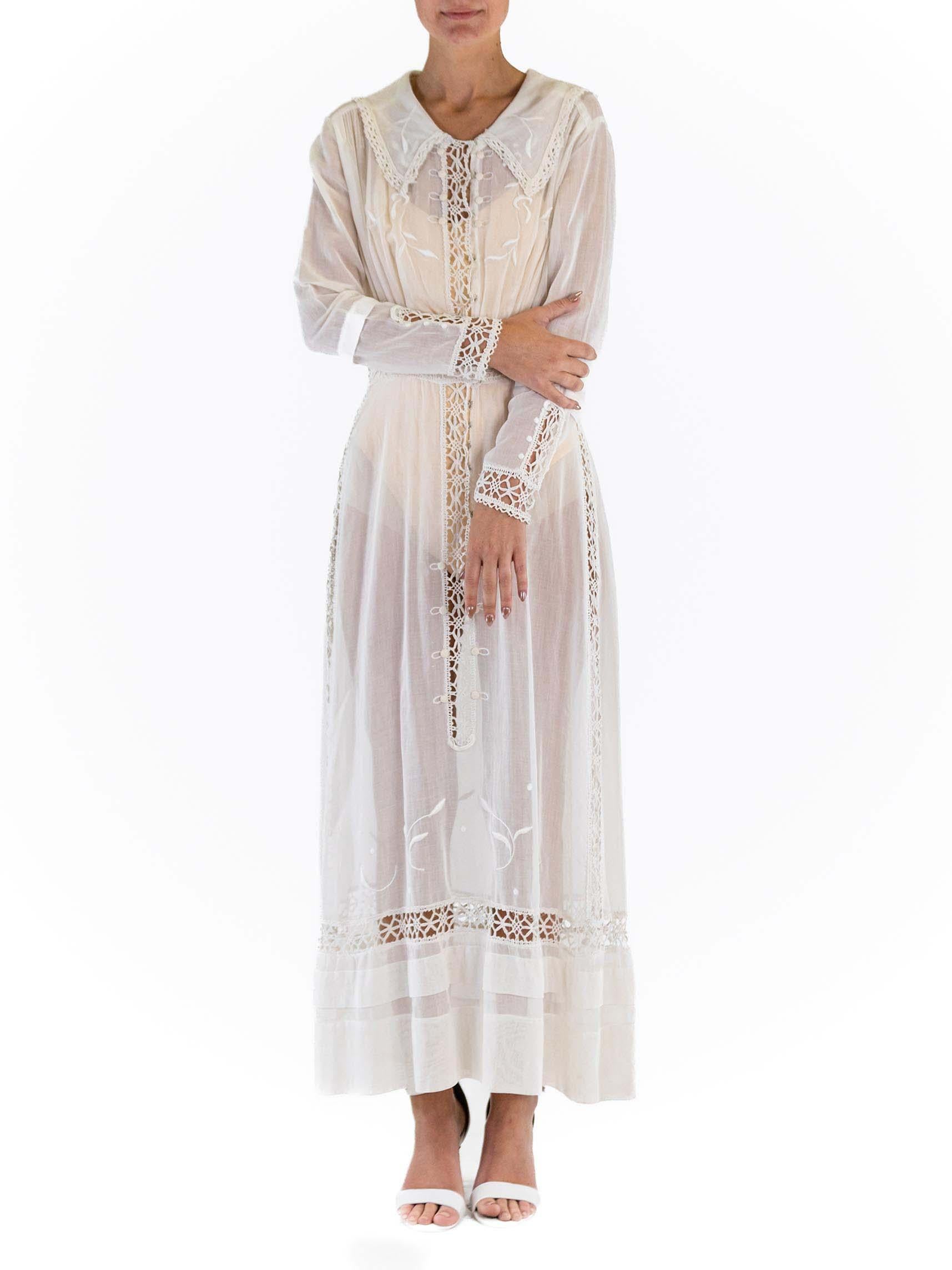 Edwardian White Organic Cotton Lace Sailor Collar Tea Dress With Sleeves im Angebot 1