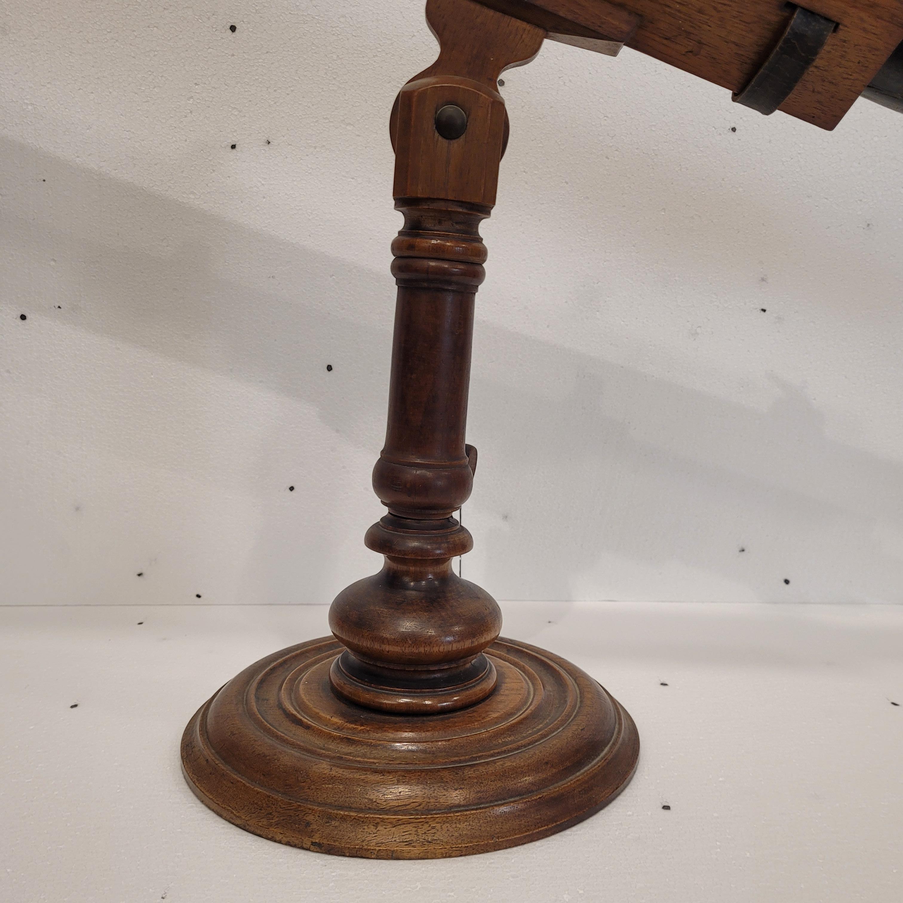 Edwardian Wooden and Leather Refracting Table Telescope England For Sale 6