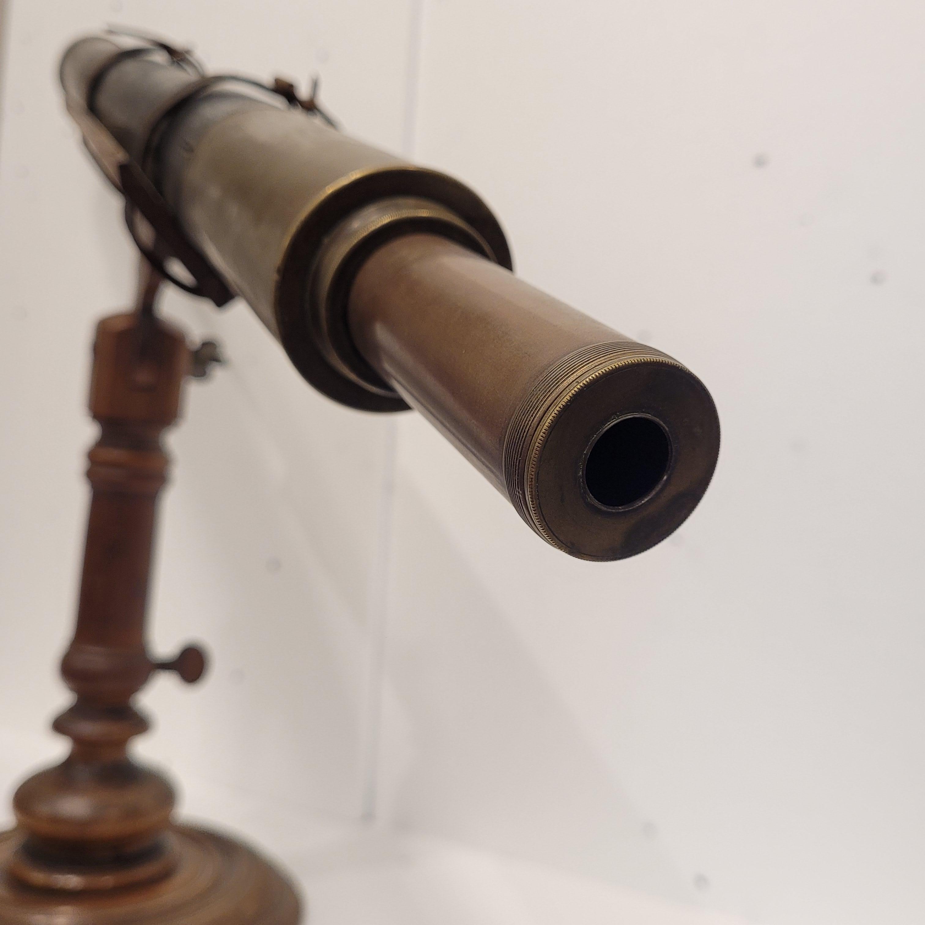 Edwardian Wooden and Leather Refracting Table Telescope England For Sale 10