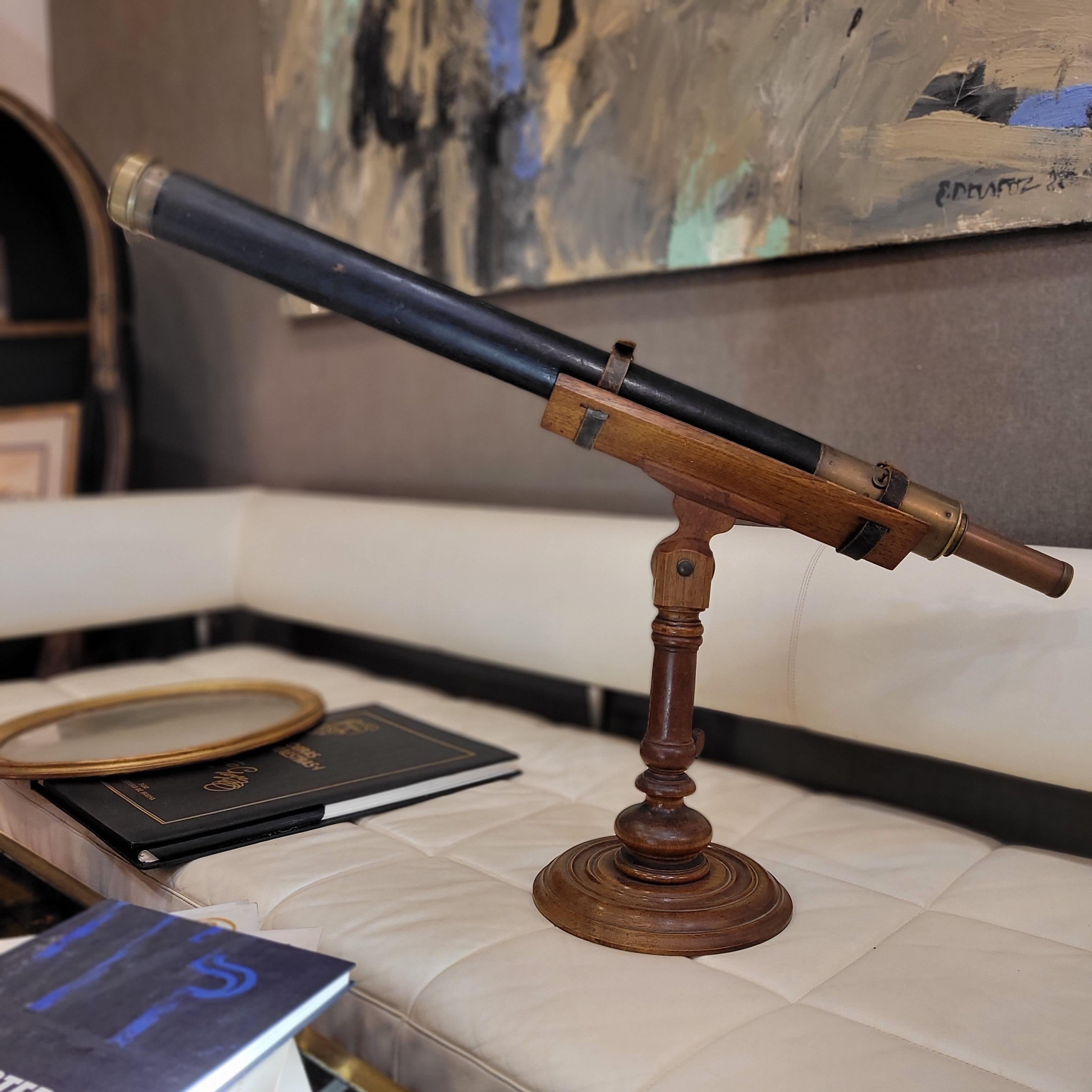 Edwardian Wooden and Leather Refracting Table Telescope England For Sale 12
