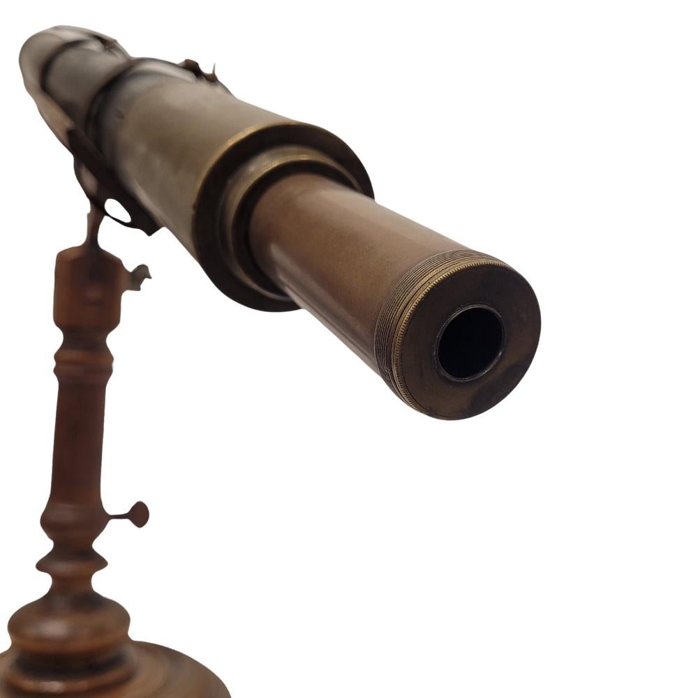 English Edwardian Wooden and Leather Refracting Table Telescope England For Sale