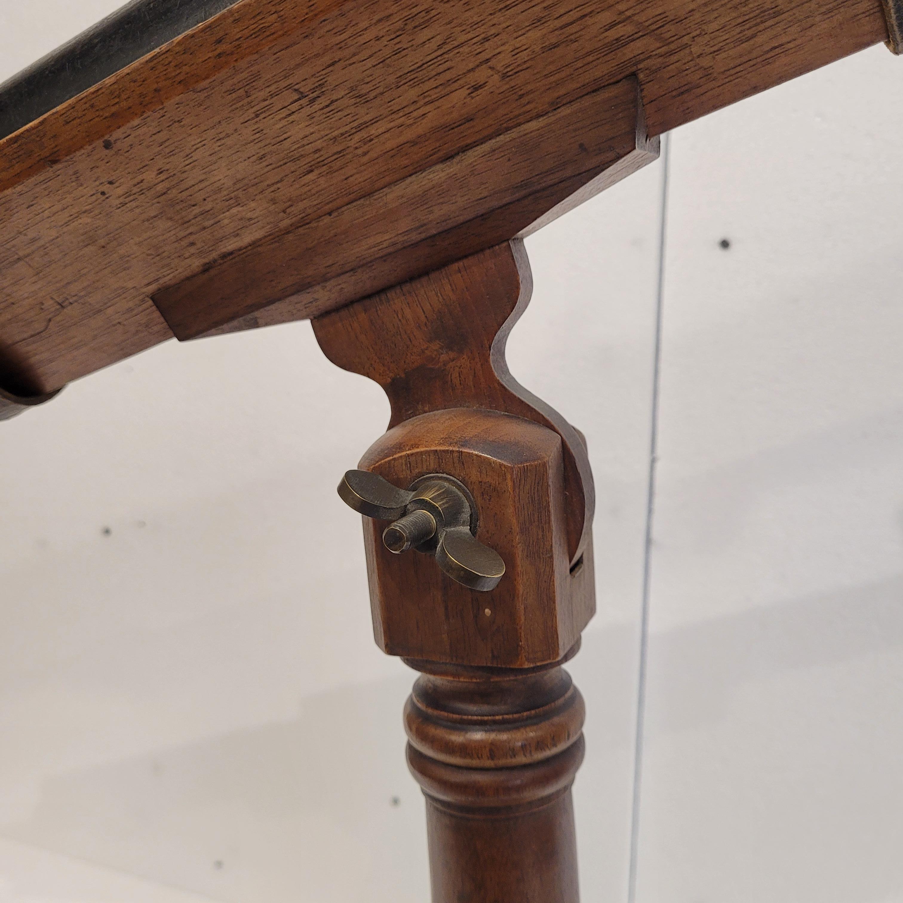 Edwardian Wooden and Leather Refracting Table Telescope England For Sale 3