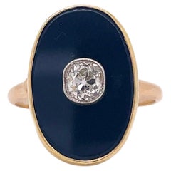 Edwardian Yellow Gold Onyx & Diamond Ring with Platinum Bezel