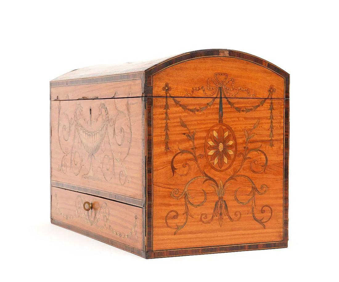 Regency Edwards and Roberts Satinwood Box For Sale