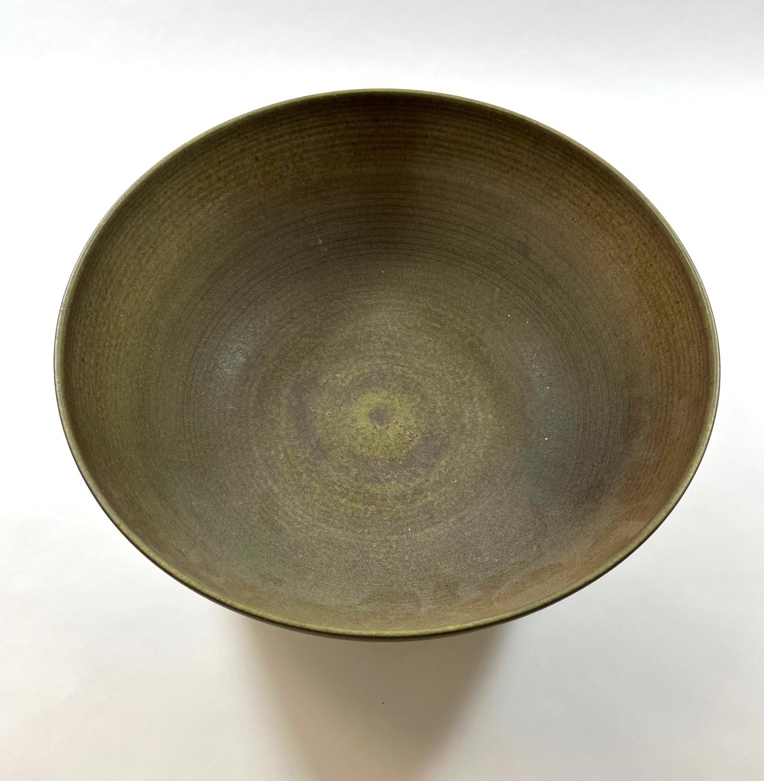 American Edwin and Mary Scheier Bowl For Sale