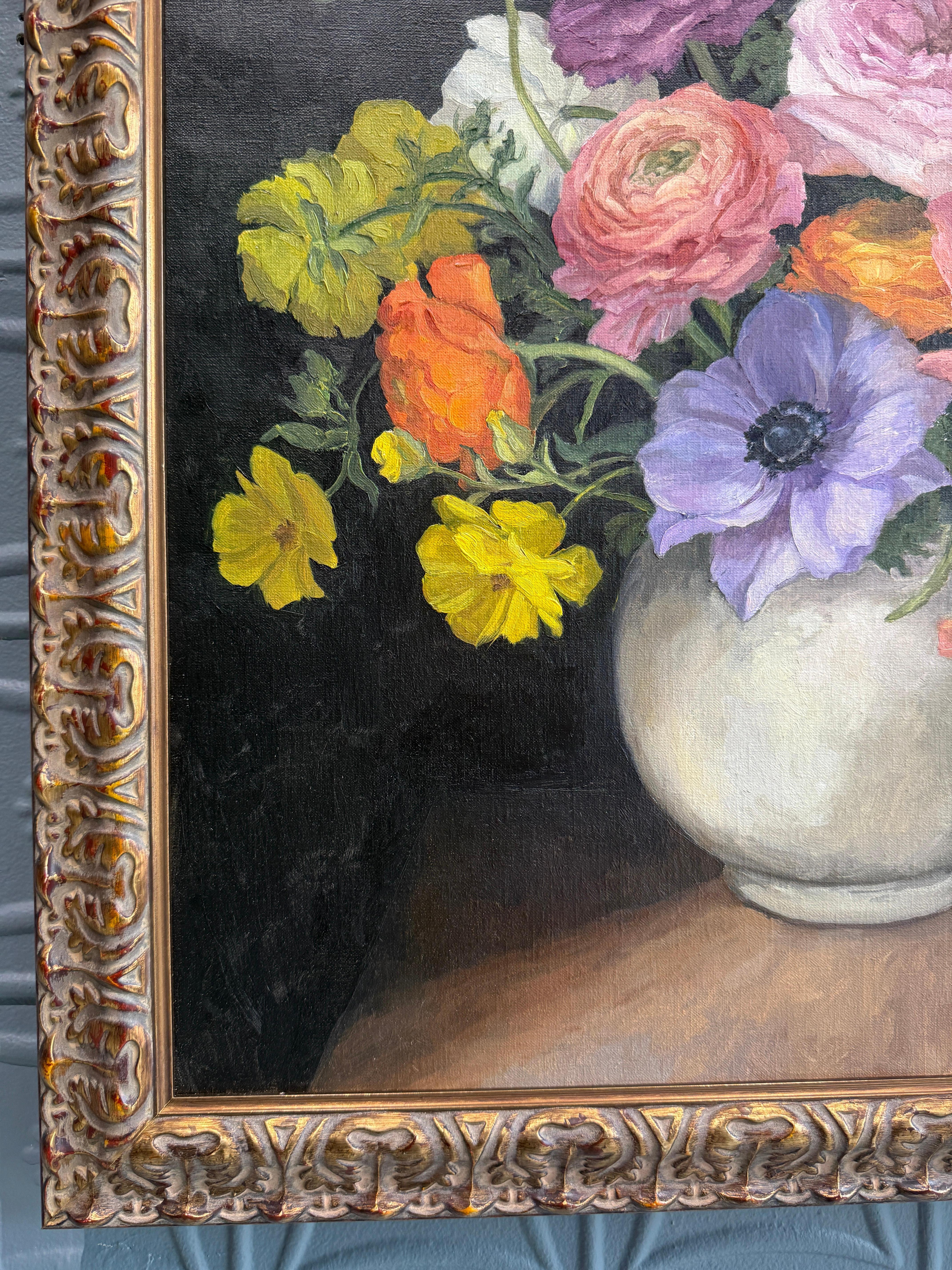 „Delightful gathering“ amerikanisches realistisches Stillleben mit bunten Blumen in Vase im Angebot 11