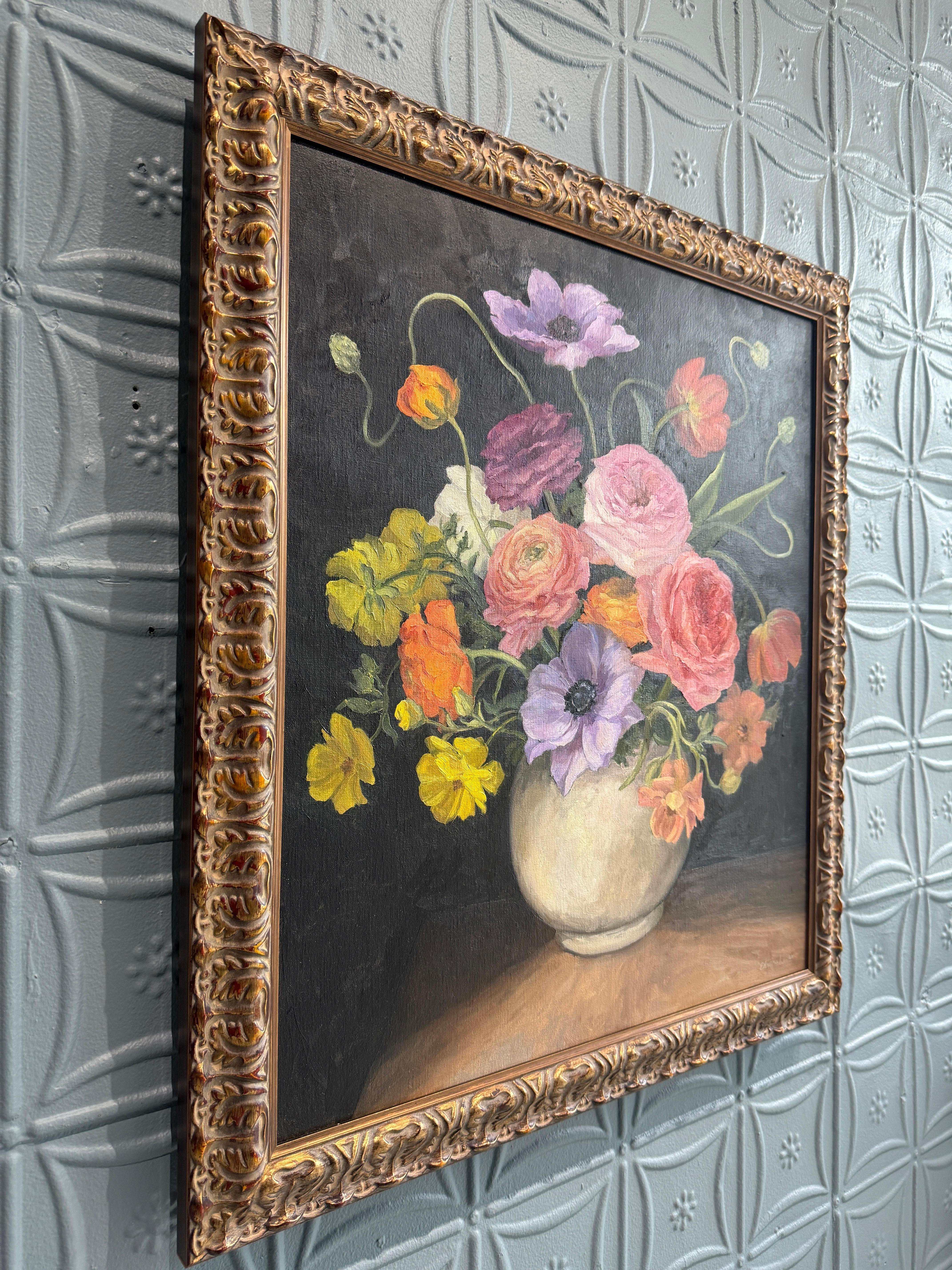 „Delightful gathering“ amerikanisches realistisches Stillleben mit bunten Blumen in Vase im Angebot 12