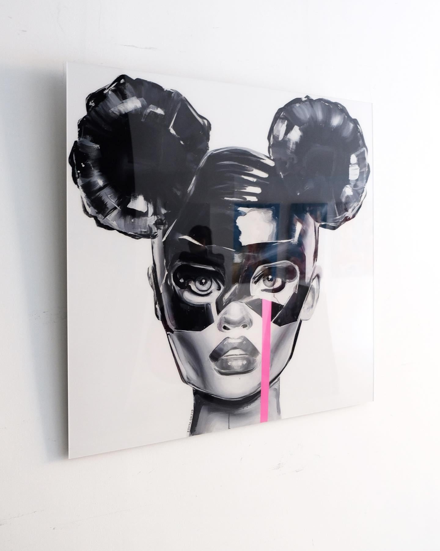 «VINYL MICKEY MOUSE » Impression en plexiglas 59,7 cm x 59,7 cm Ed. 1/50 par Edyta Grzyb 1