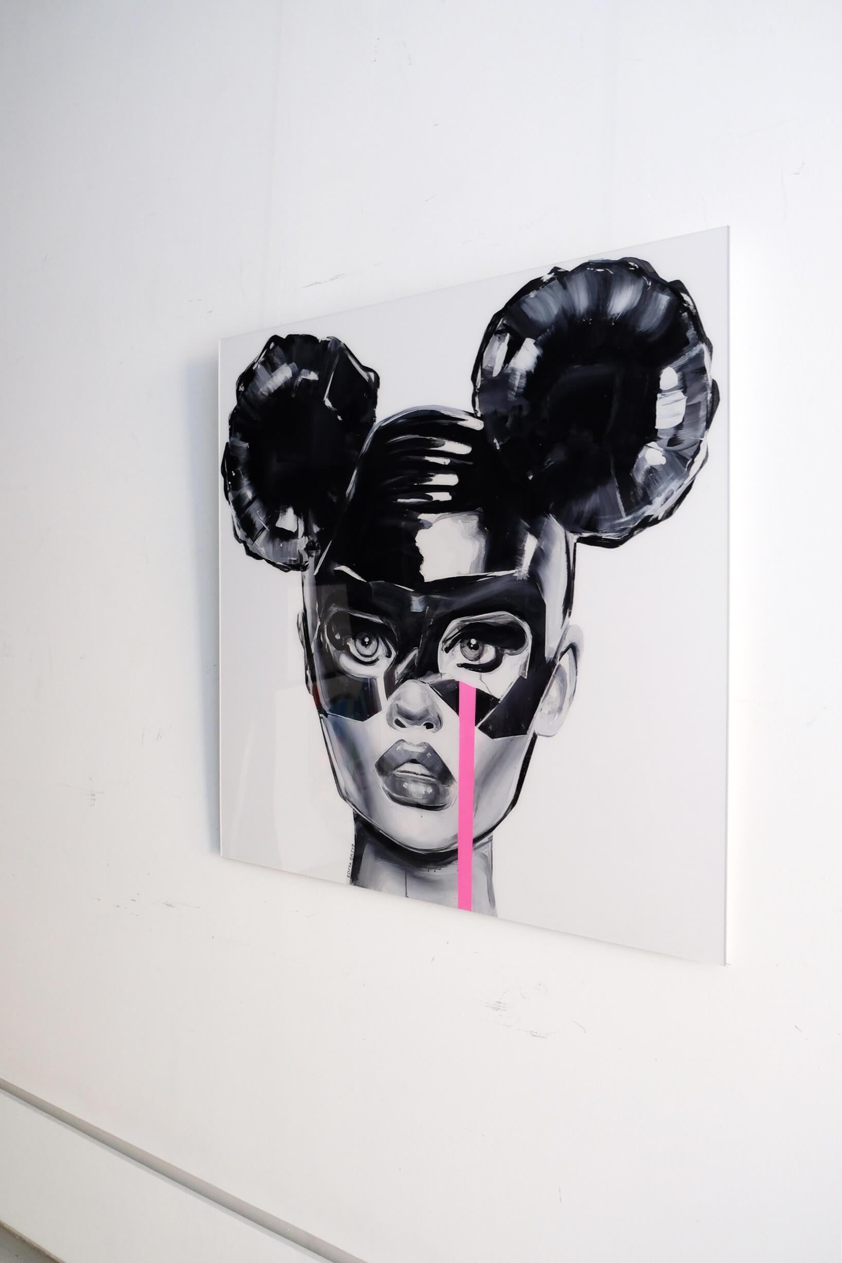 «VINYL MICKEY MOUSE » Impression en plexiglas 59,7 cm x 59,7 cm Ed. 1/50 par Edyta Grzyb 3