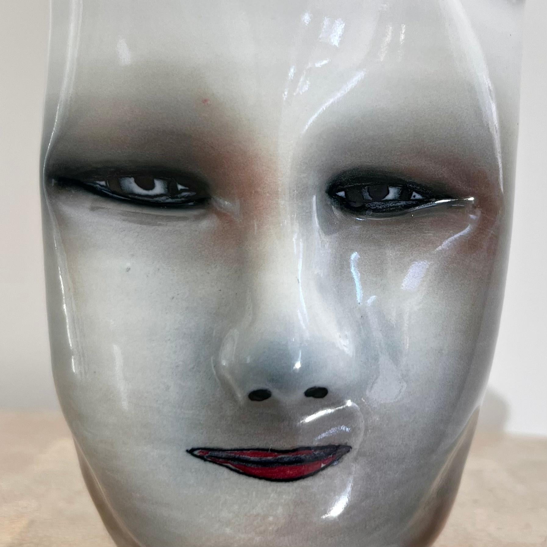 Eerie Postmodern Face Vase by Artist Bing Gleitsman, 1996 For Sale 5