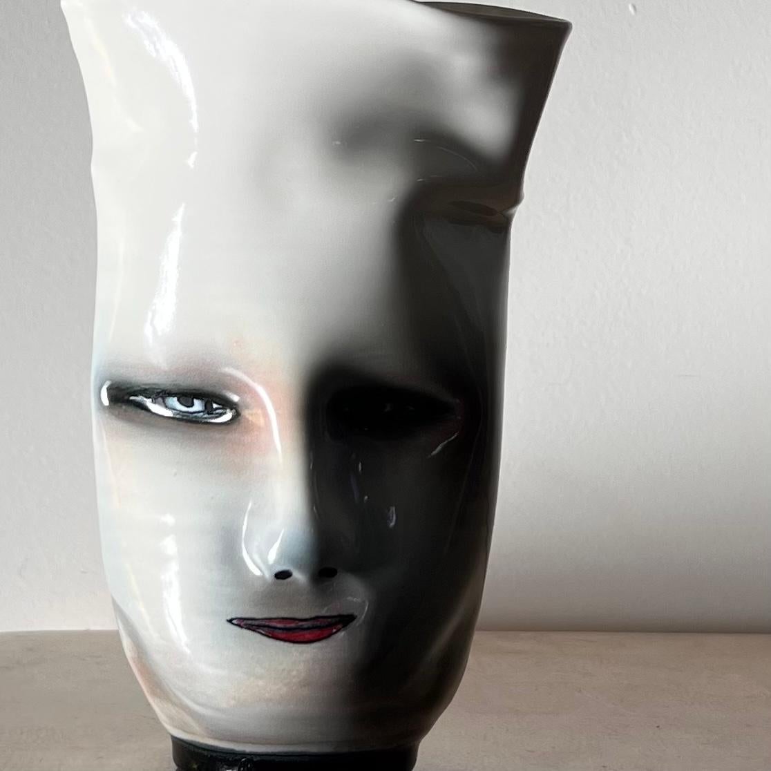 Eerie Postmodern Face Vase by Artist Bing Gleitsman, 1996 In Good Condition In View Park, CA