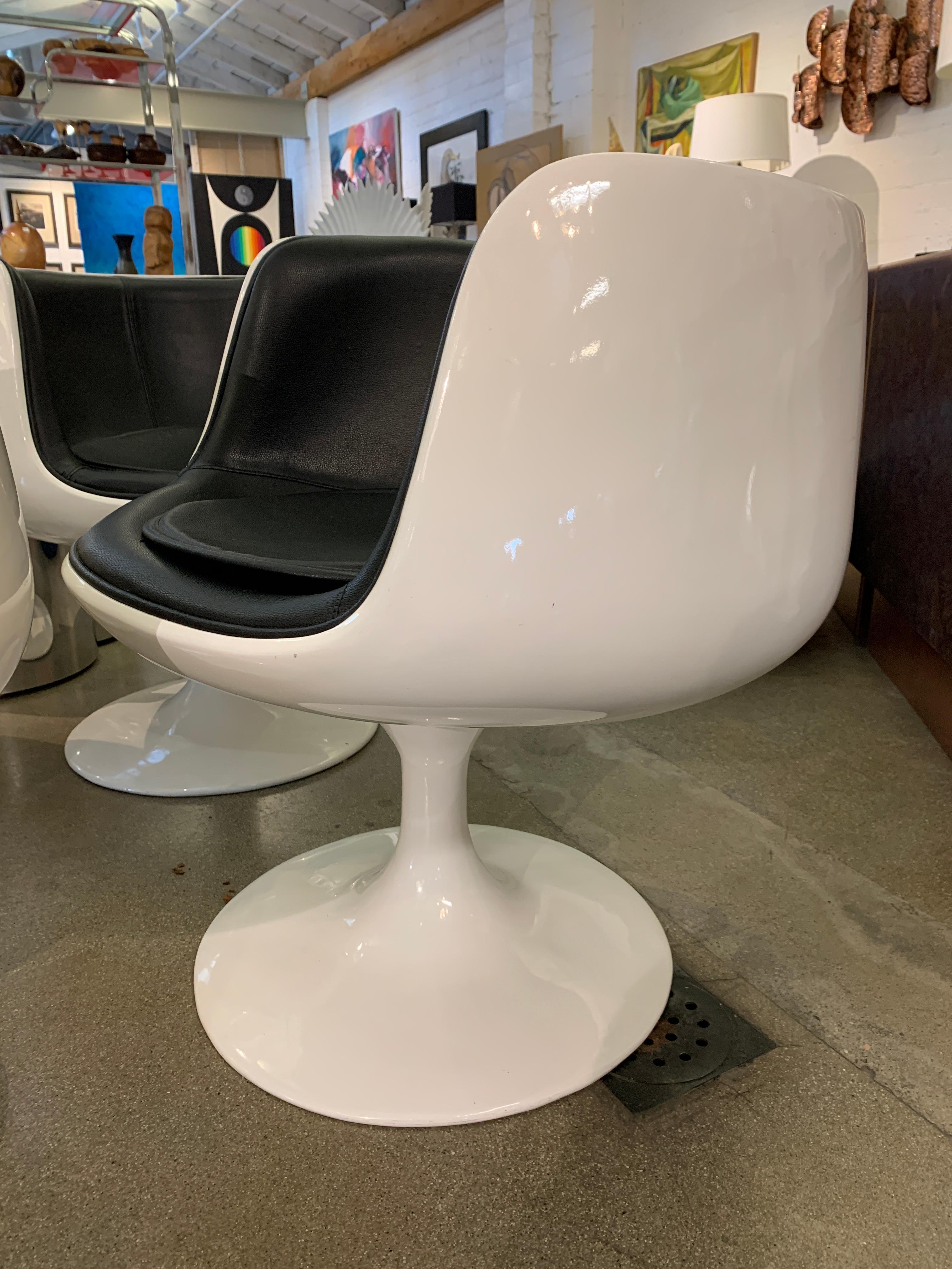 Eero Aarnio Chairs In Good Condition In Palm Springs, CA