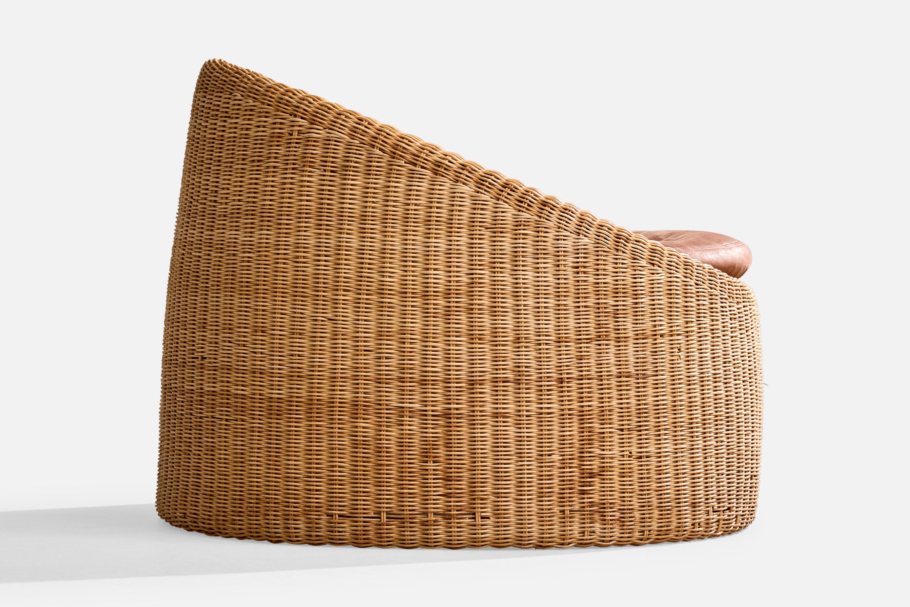 Pelle Eero Aarnio, Sedie da salotto, rattan, pelle, Finlandia, anni '70 in vendita