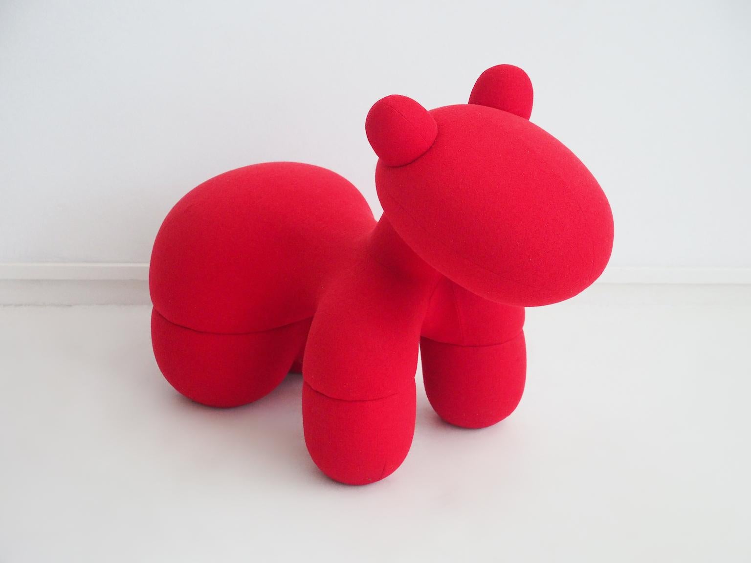 Finlandese Sedia Eero Aarnio Red Pony in vendita