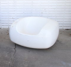 Eero Aarnio Soap chair