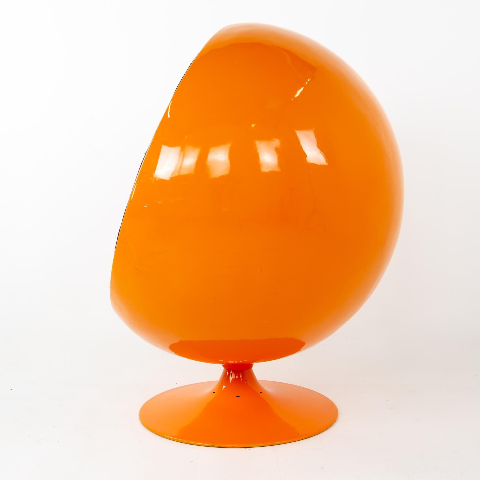 Fiberglass Eero Aarnio Style Midcentury Orange Ball Chair