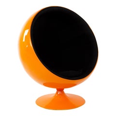 Eero Aarnio Style Midcentury Orange Ball Chair