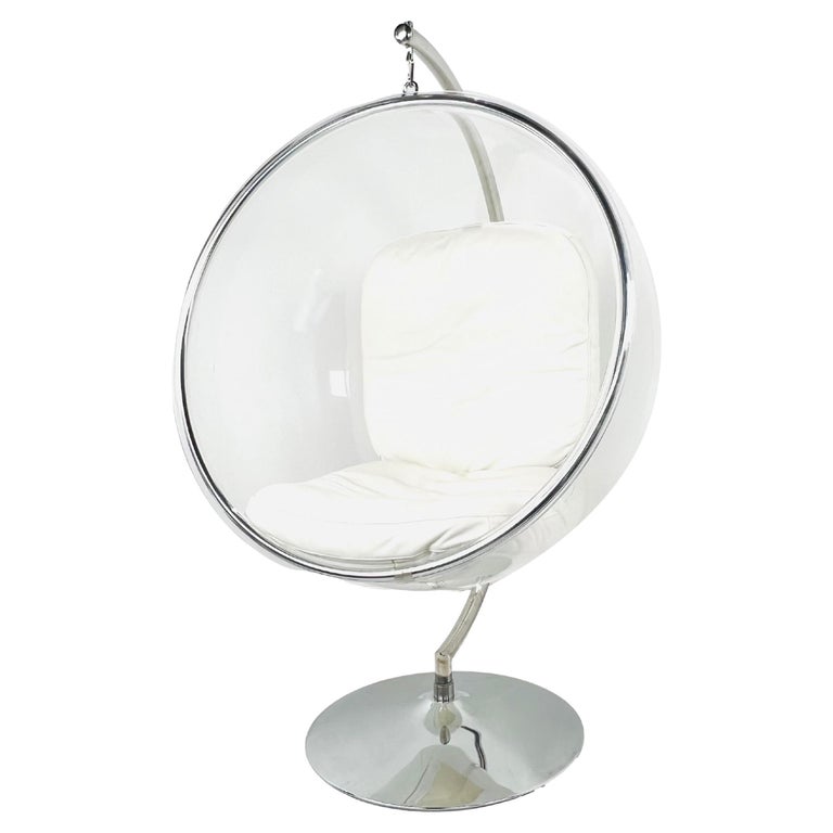 Eero Aarnio Suspended Lucite Bubble Chair For Sale at 1stDibs