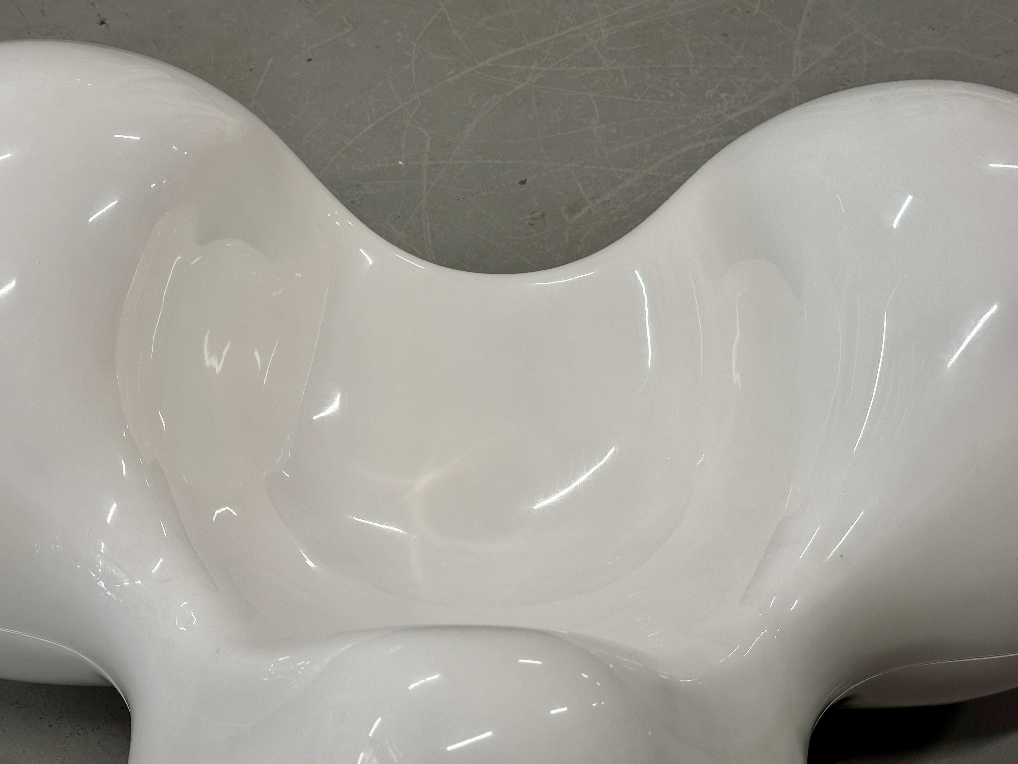 Eero Aarnio Silla Tomate en blanco en venta 4