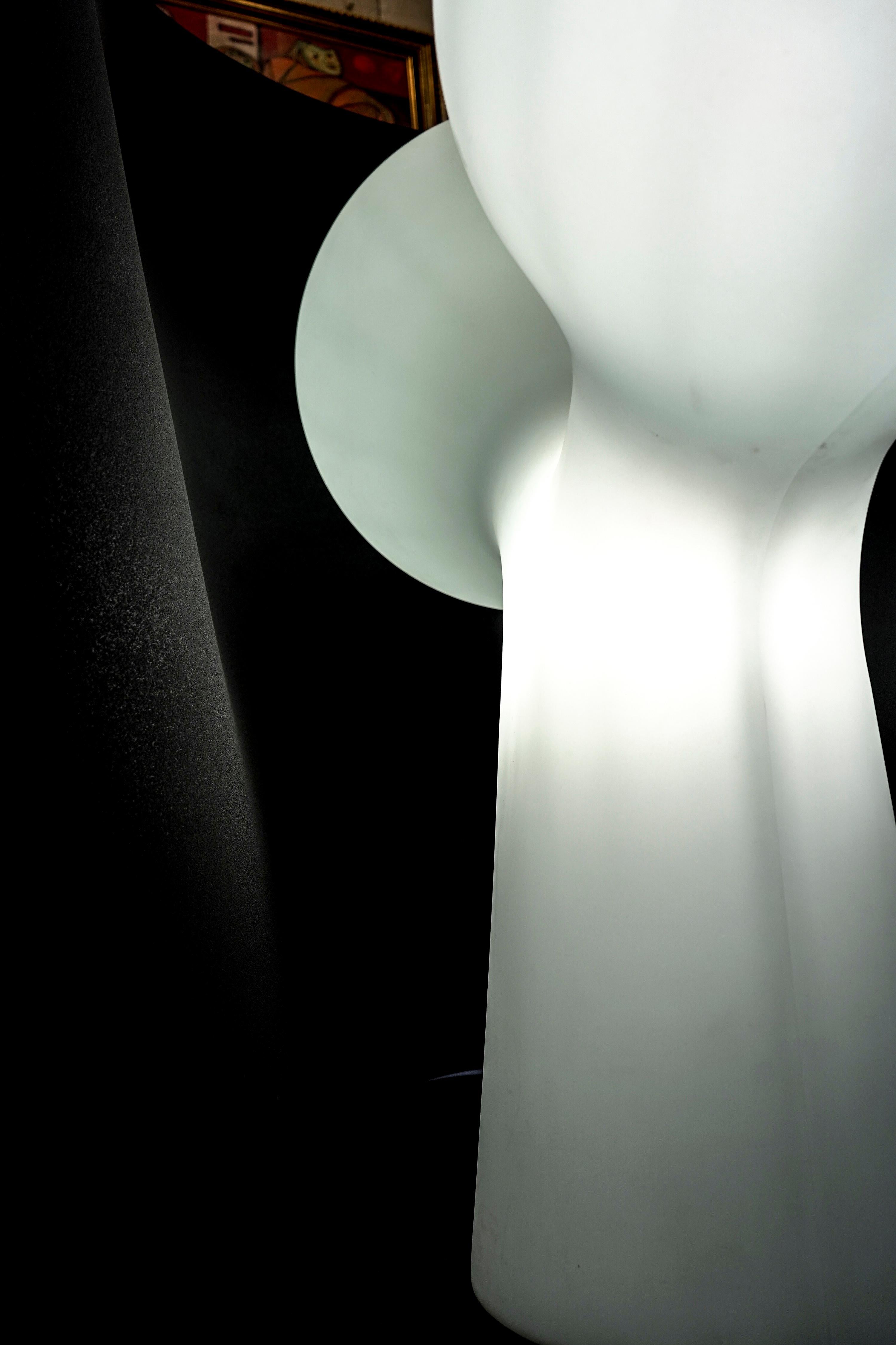 Contemporary Eero Aarnio White Vintage Fiberglass Double Bubble Floor Lamp