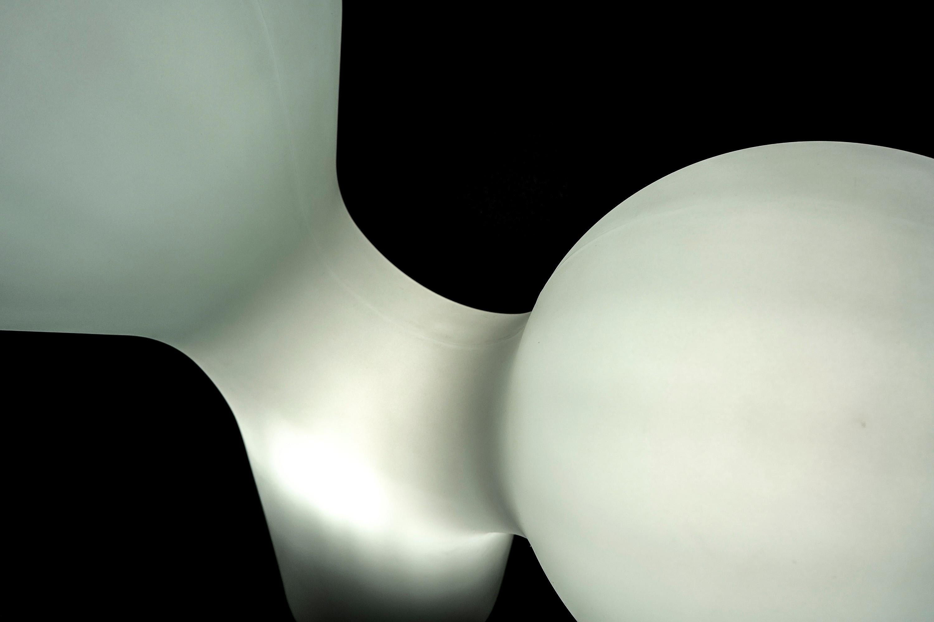 Eero Aarnio White Vintage Fiberglass Double Bubble Floor Lamp 4