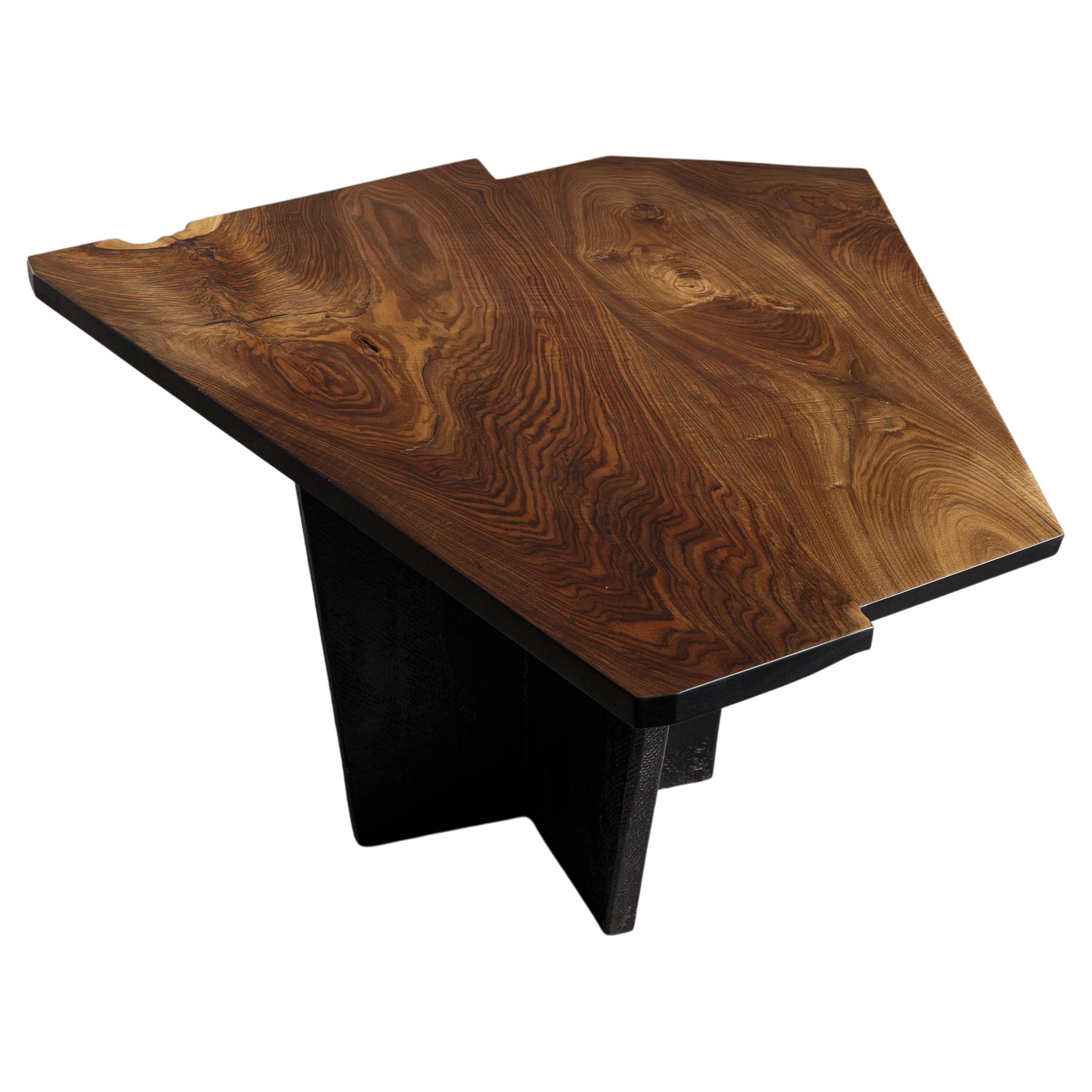 Eero Moss Small Walnut Dining Table, EM205 For Sale