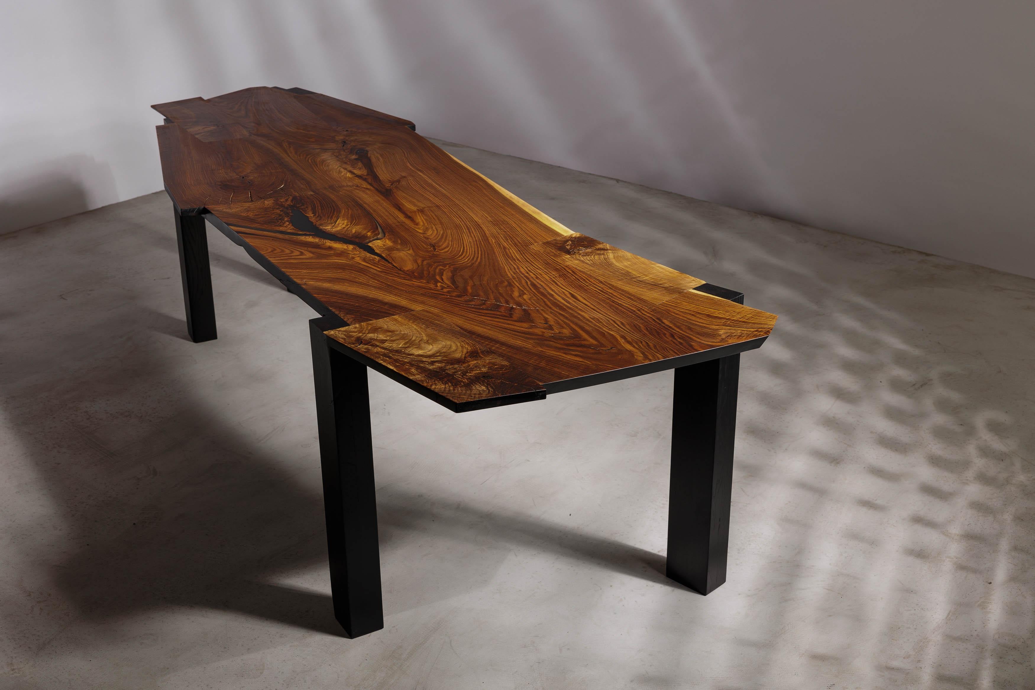 Post-Modern Eero Moss Walnut Dining Table, EM201 For Sale