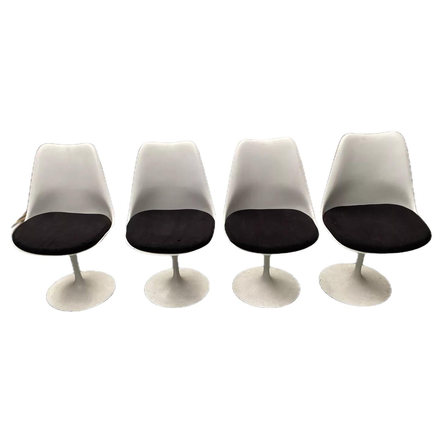 Eero SAARINEN (1910-1961) & KNOLL INTERNATIONAL (publisher) 4 swivel chairs For Sale