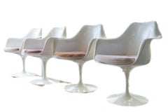 Eero Saarinen (1910–1961) & Knoll – Set of 4 Tulip Armchairs