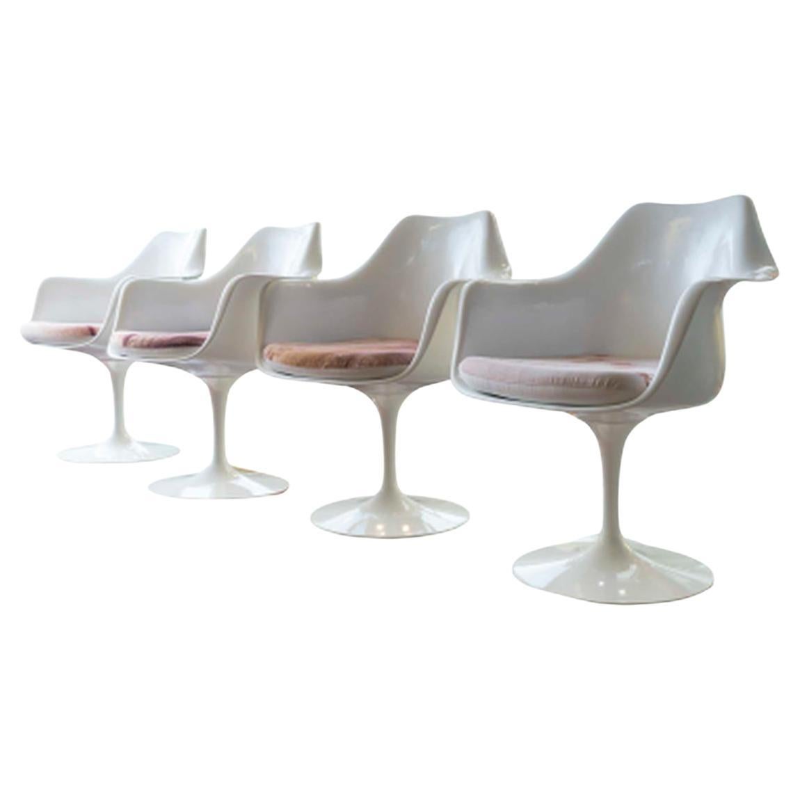 Eero Saarinen (1910-1961) & Knoll - Satz von 4 Tulpensesseln