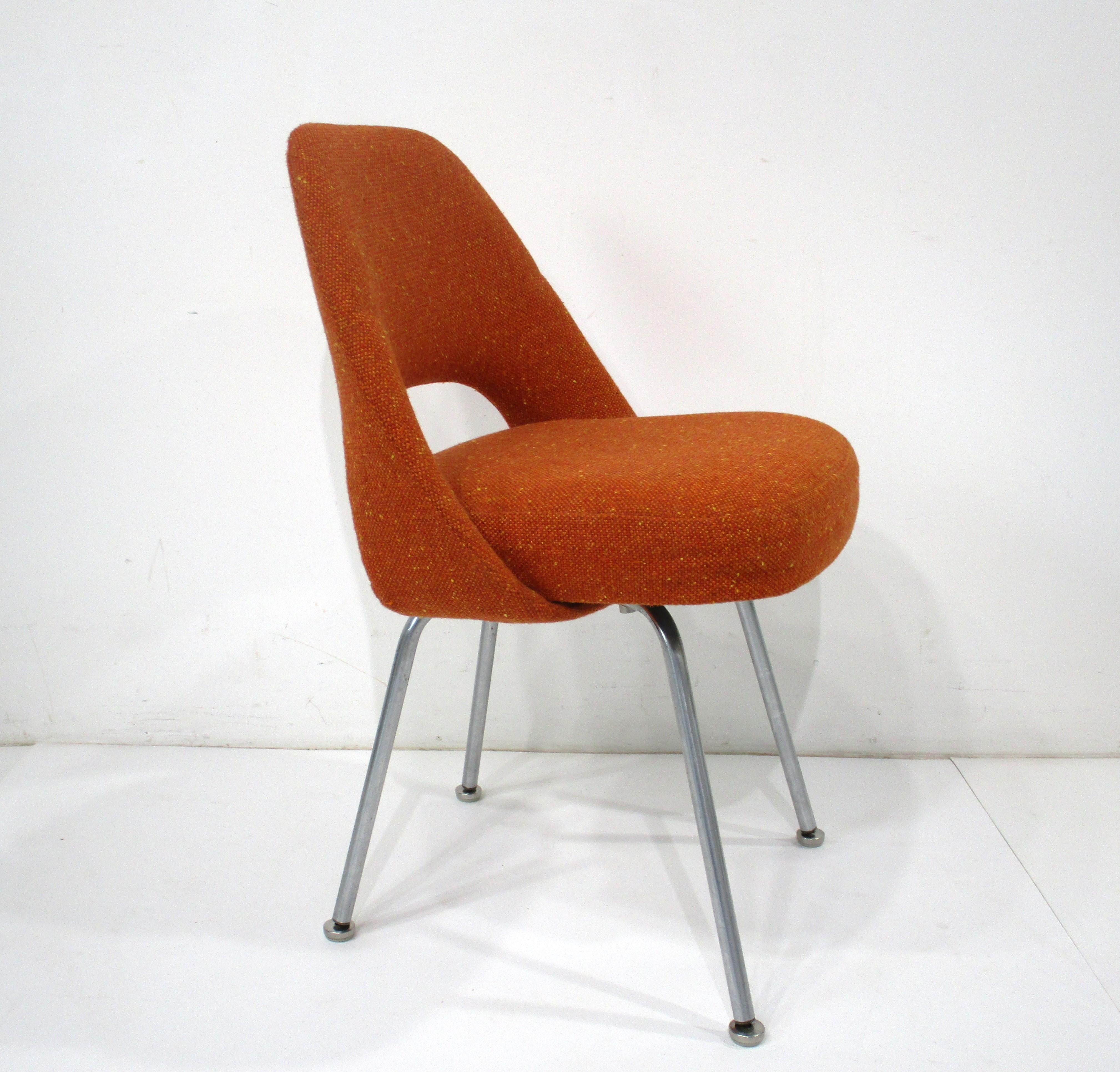 Mid-Century Modern Eero Saarinen 72U Executive Upholstered Armless Desk Chair for Knoll 