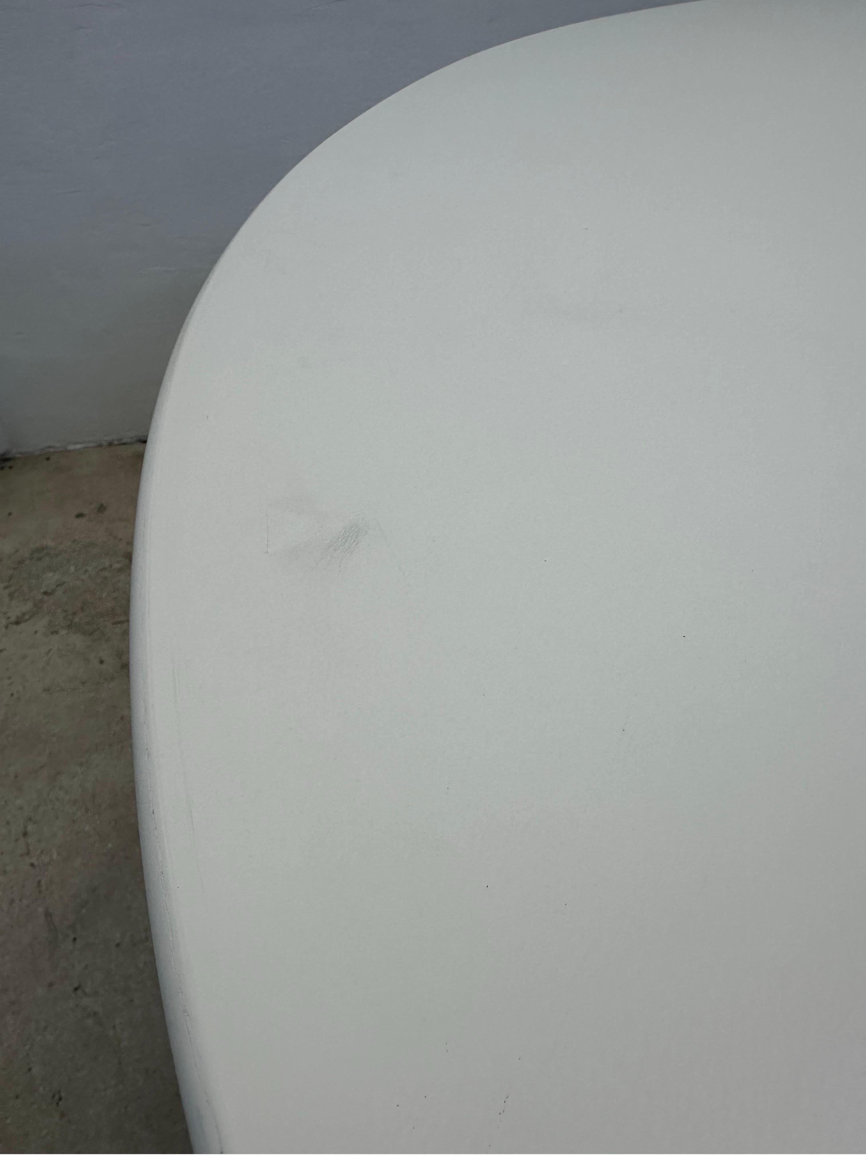 Eero Saarinen 78” Oval White Laminate Dining or Center Table for Knoll In Fair Condition In Miami, FL