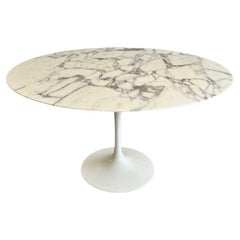 Vintage Eero Saarinen Arabescato Marble Pedestal Dining Table by Knoll, circa 2020